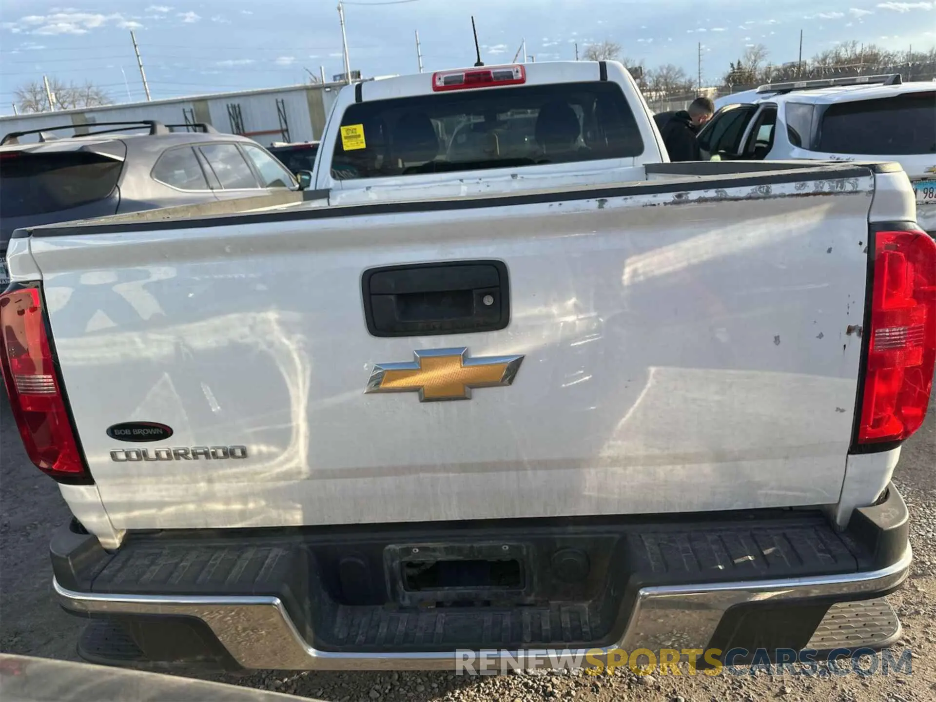 18 Photograph of a damaged car 1GCHSBEA1K1112295 CHEVROLET COLORADO 2019