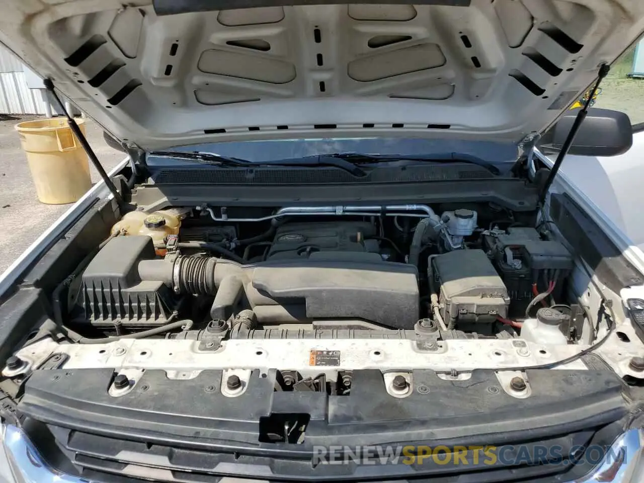 11 Photograph of a damaged car 1GCHSBEA1K1207083 CHEVROLET COLORADO 2019