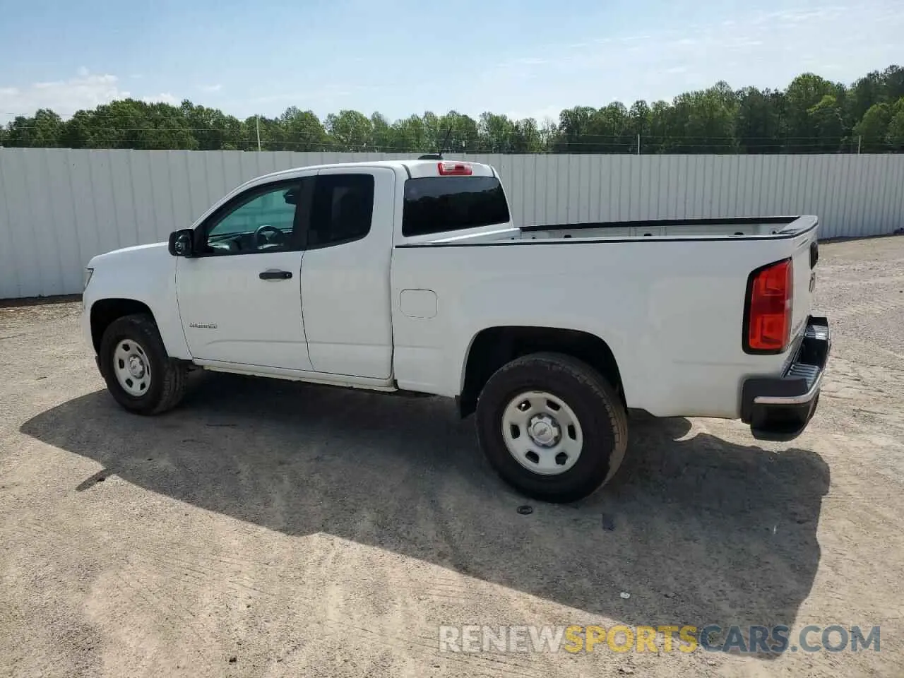 2 Photograph of a damaged car 1GCHSBEA1K1207083 CHEVROLET COLORADO 2019