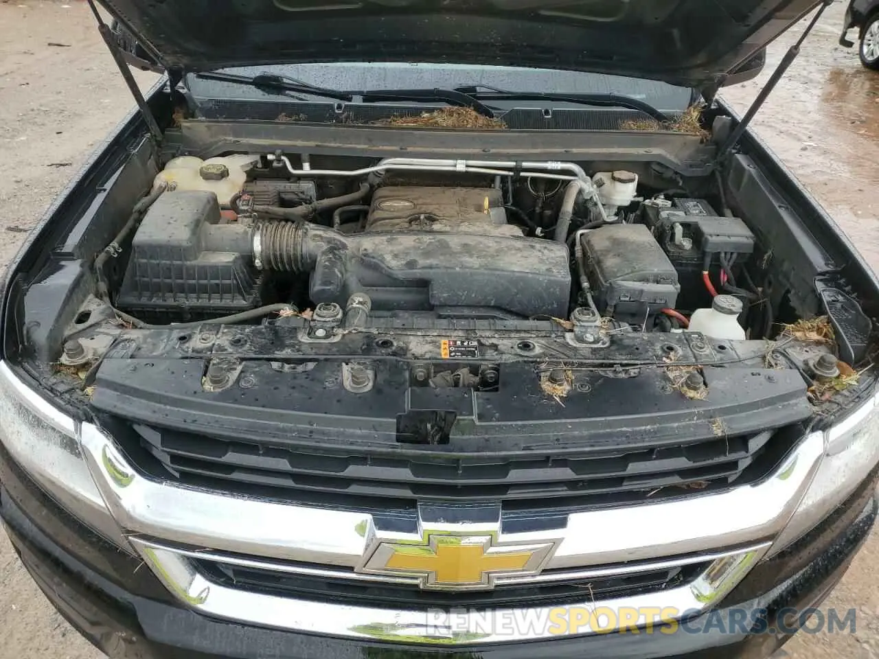 11 Photograph of a damaged car 1GCHSBEA1K1263685 CHEVROLET COLORADO 2019