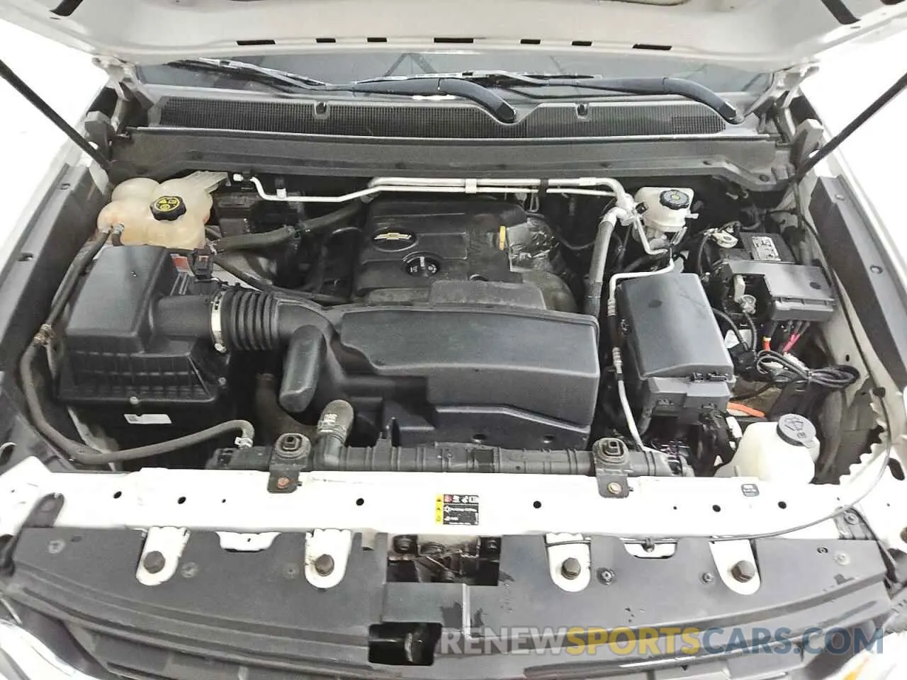 11 Photograph of a damaged car 1GCHSBEA1K1327305 CHEVROLET COLORADO 2019