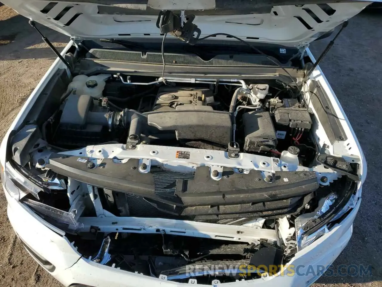 11 Photograph of a damaged car 1GCHSBEA2K1314188 CHEVROLET COLORADO 2019