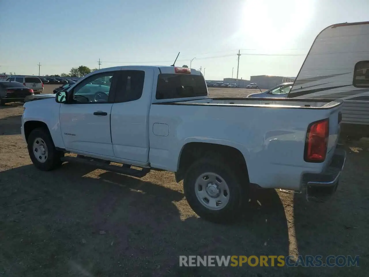 2 Photograph of a damaged car 1GCHSBEA2K1314188 CHEVROLET COLORADO 2019