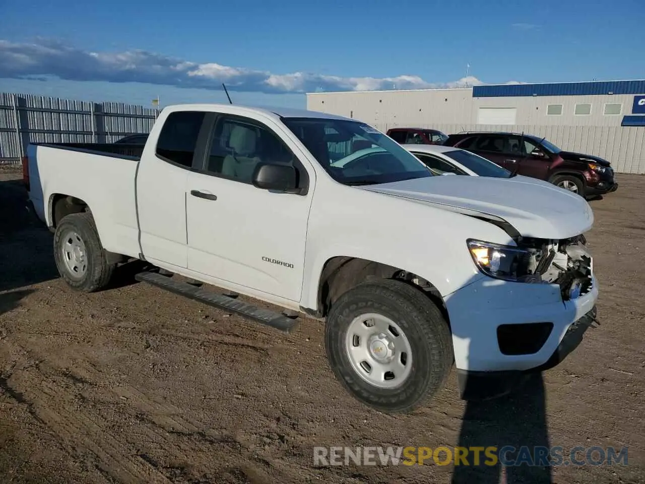 4 Photograph of a damaged car 1GCHSBEA2K1314188 CHEVROLET COLORADO 2019