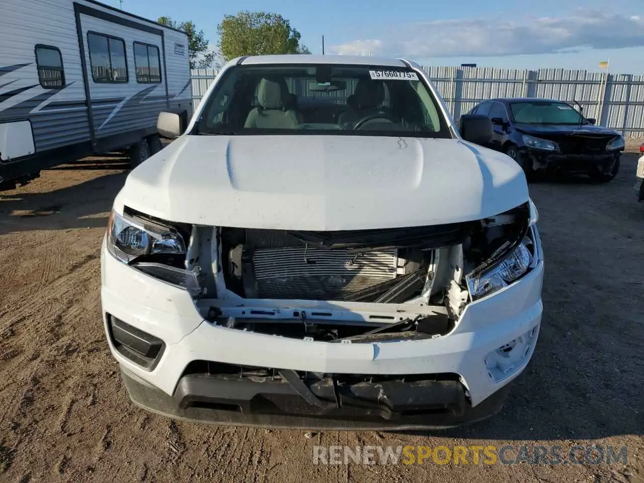 5 Photograph of a damaged car 1GCHSBEA2K1314188 CHEVROLET COLORADO 2019