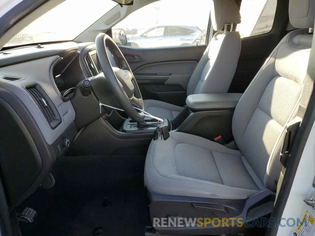 7 Photograph of a damaged car 1GCHSBEA2K1314188 CHEVROLET COLORADO 2019