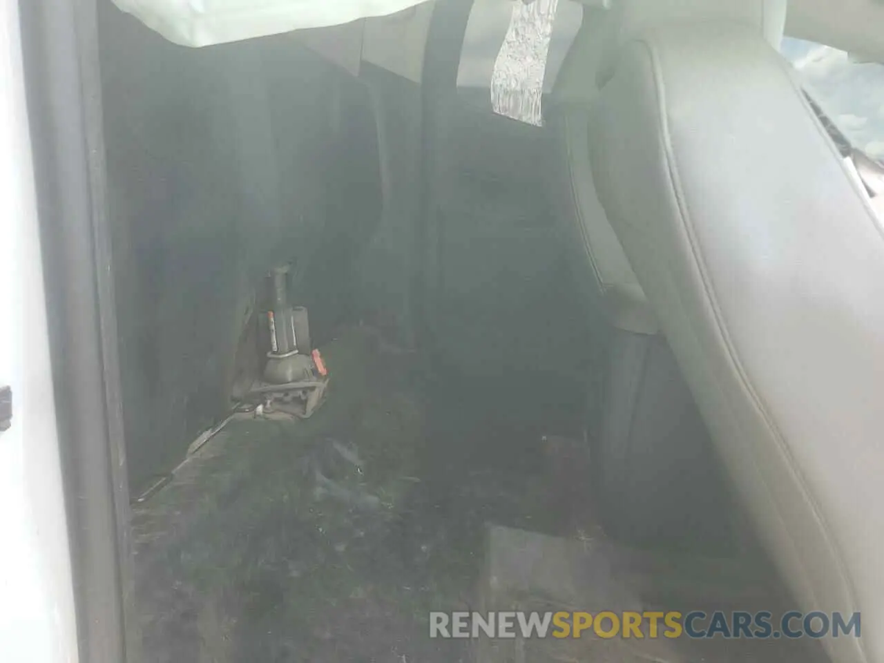 11 Photograph of a damaged car 1GCHSBEA3K1160378 CHEVROLET COLORADO 2019