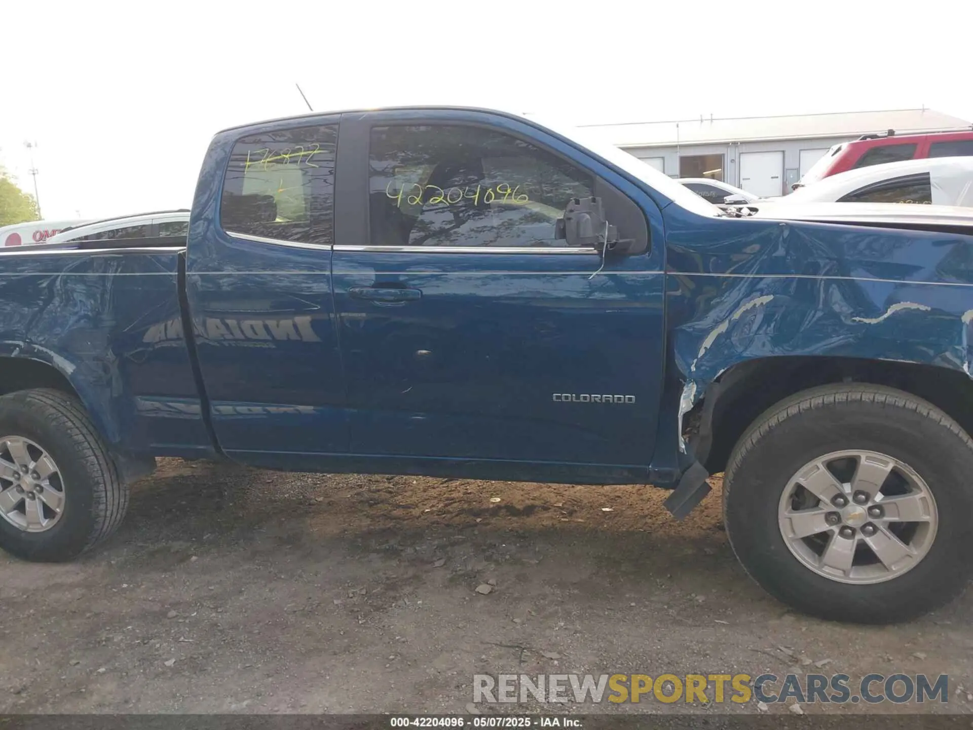 13 Photograph of a damaged car 1GCHSBEA3K1176872 CHEVROLET COLORADO 2019