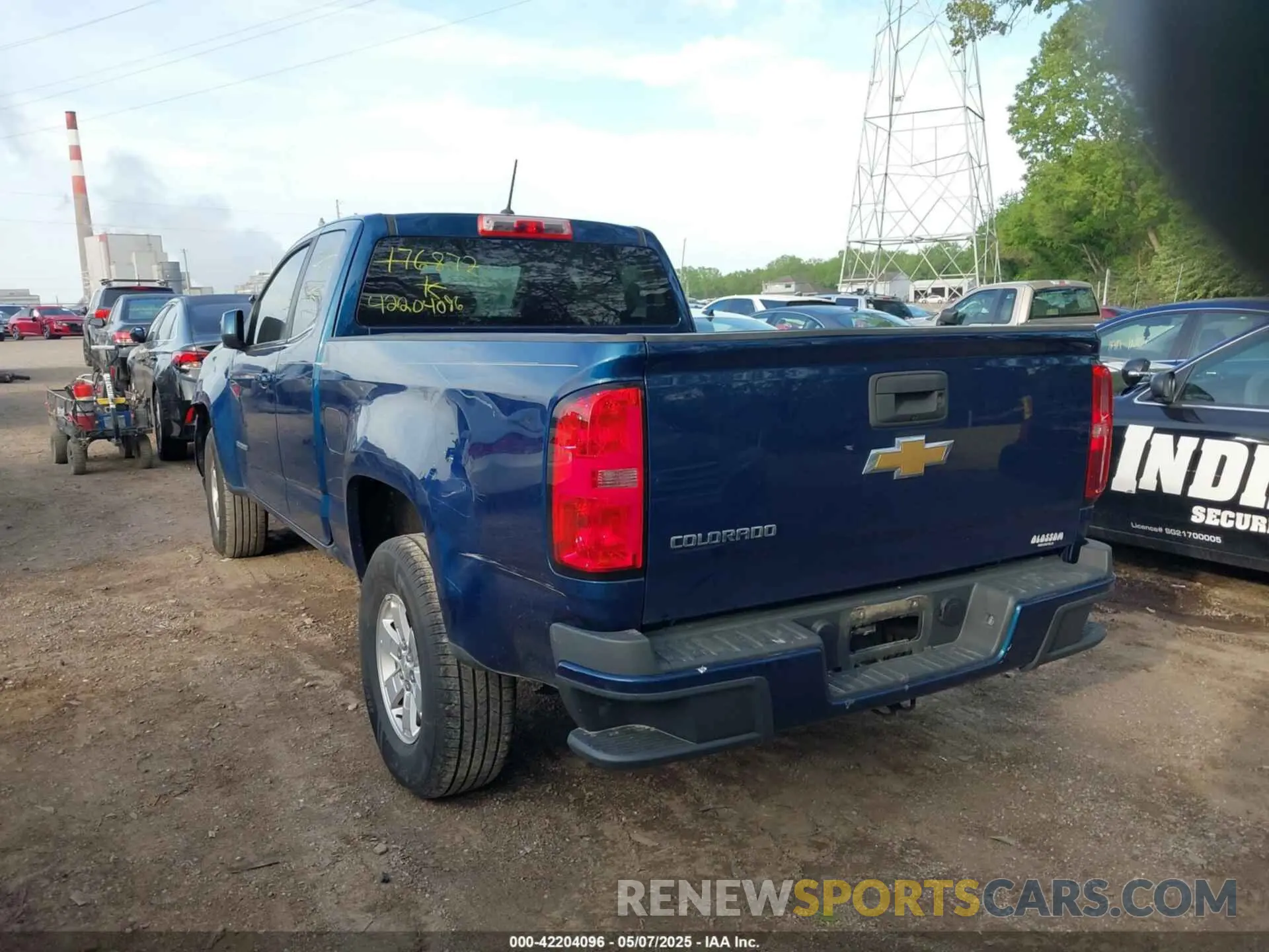 3 Photograph of a damaged car 1GCHSBEA3K1176872 CHEVROLET COLORADO 2019