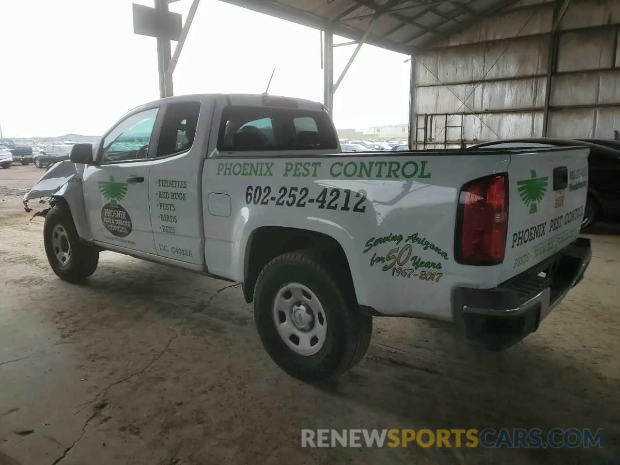 2 Photograph of a damaged car 1GCHSBEA6K1180530 CHEVROLET COLORADO 2019