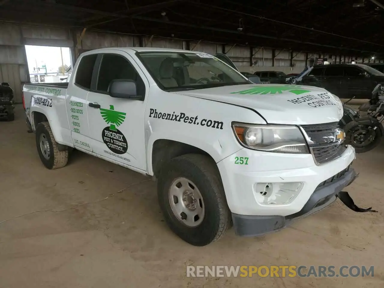 4 Photograph of a damaged car 1GCHSBEA6K1180530 CHEVROLET COLORADO 2019