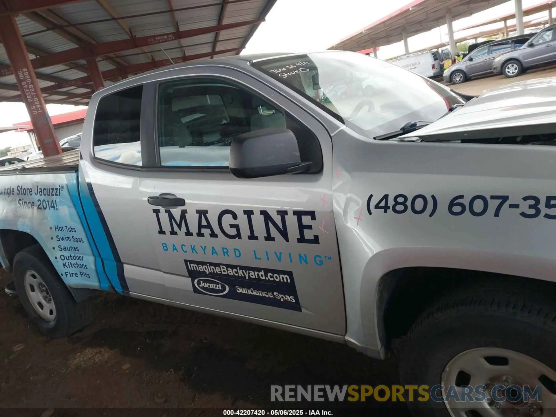 13 Photograph of a damaged car 1GCHSBEA6K1230925 CHEVROLET COLORADO 2019