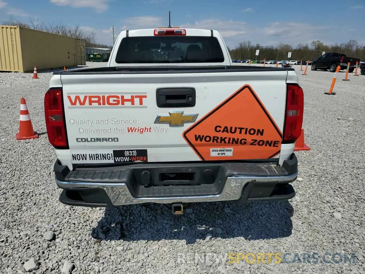6 Photograph of a damaged car 1GCHSBEA8K1173191 CHEVROLET COLORADO 2019