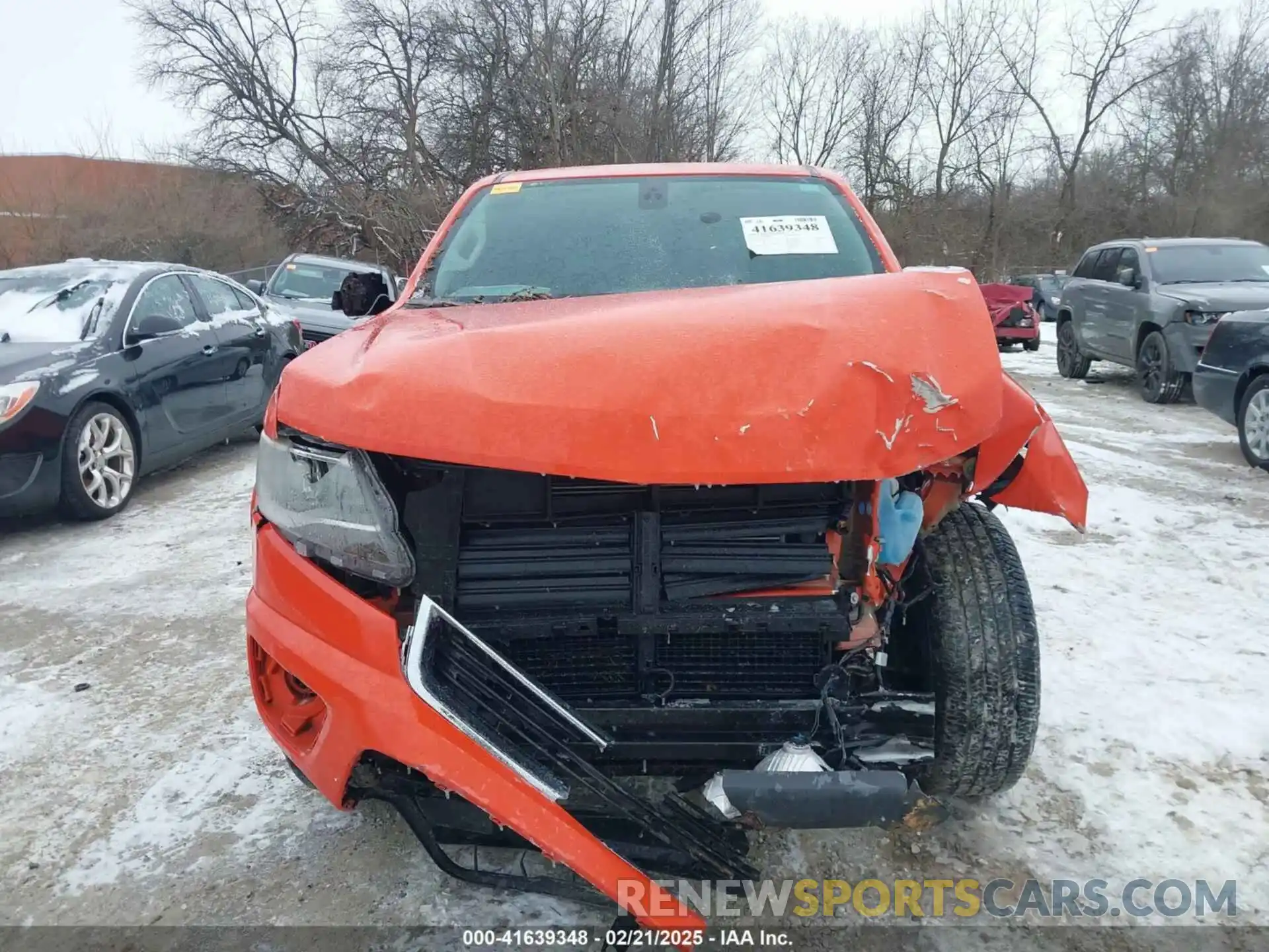 13 Photograph of a damaged car 1GCHSBEA8K1180755 CHEVROLET COLORADO 2019