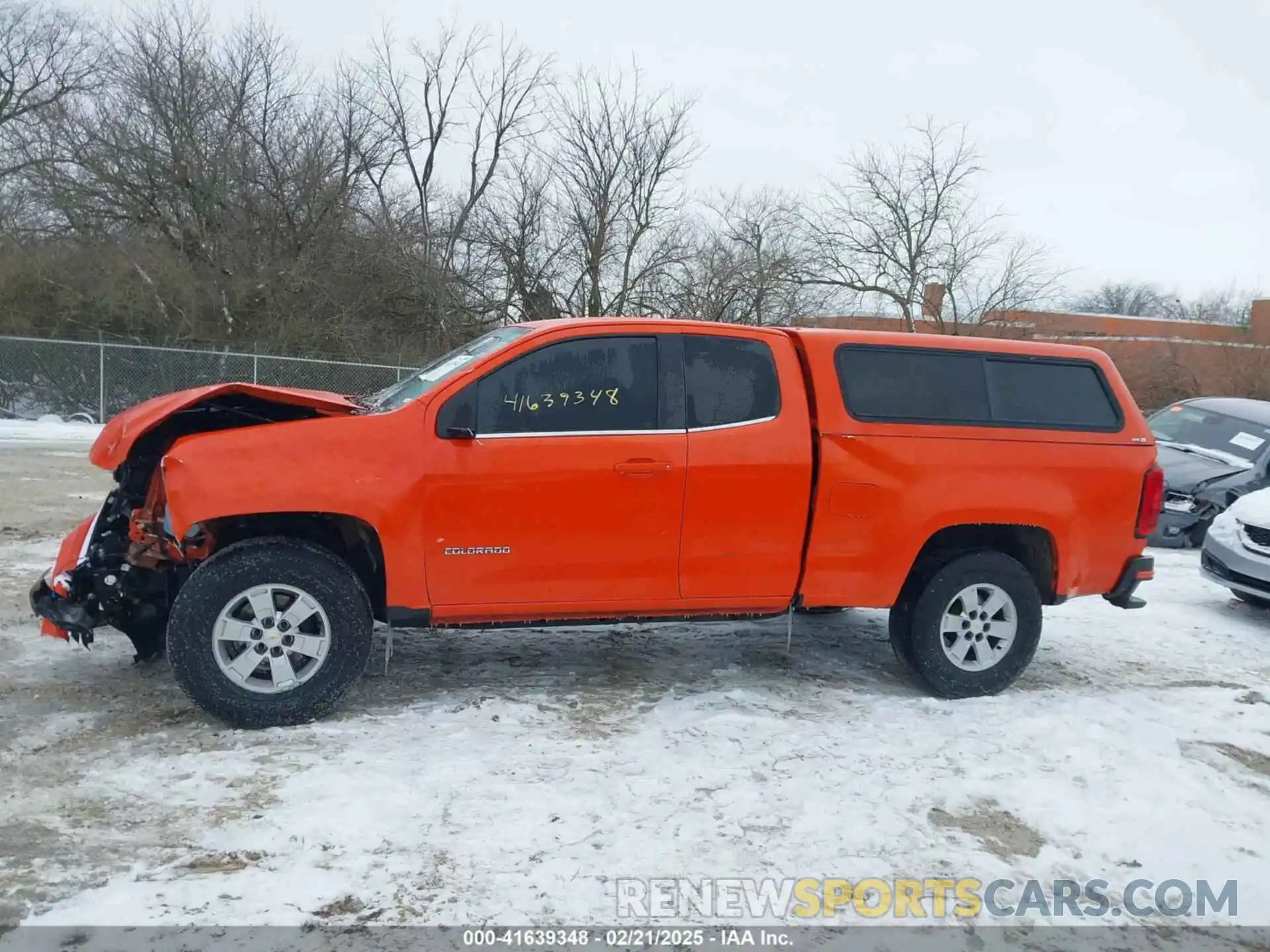 15 Photograph of a damaged car 1GCHSBEA8K1180755 CHEVROLET COLORADO 2019