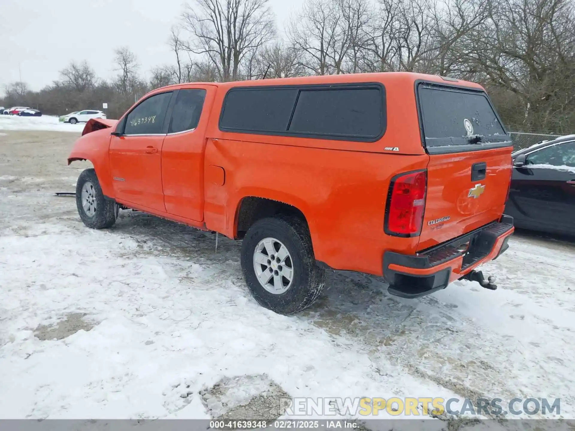 3 Photograph of a damaged car 1GCHSBEA8K1180755 CHEVROLET COLORADO 2019