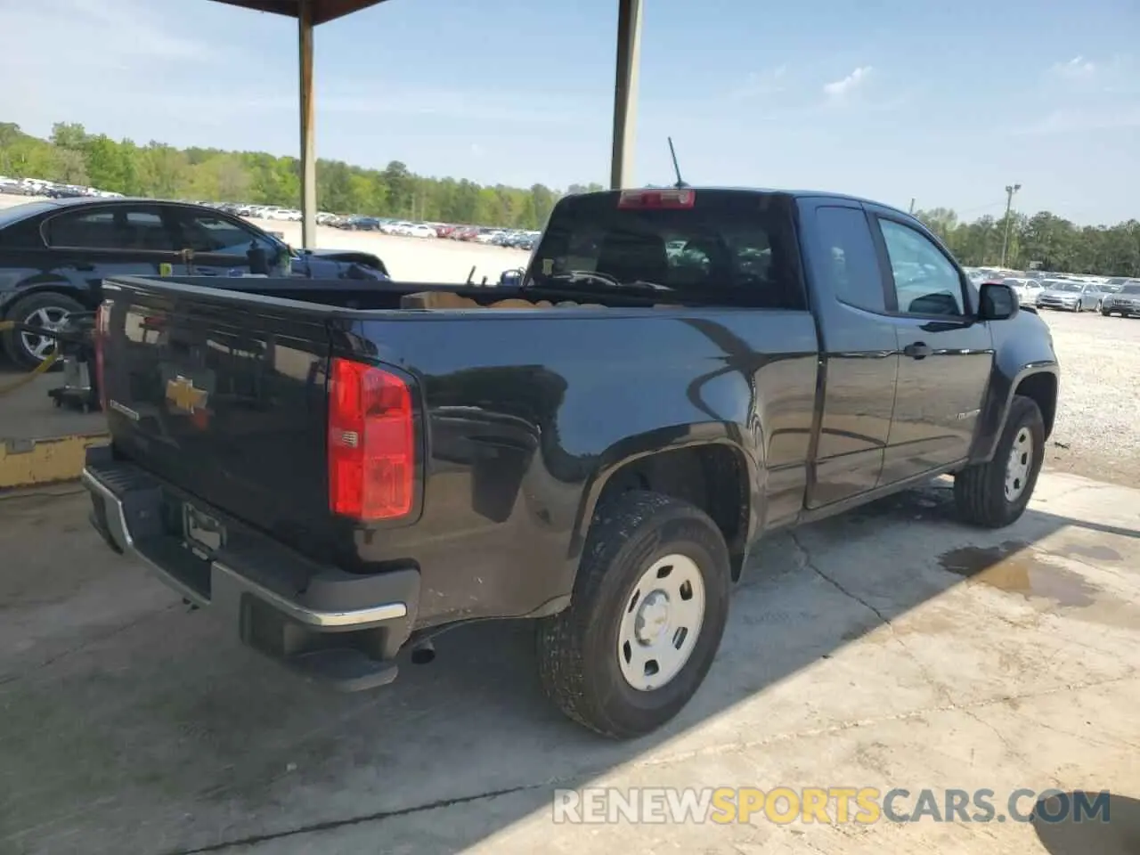 3 Photograph of a damaged car 1GCHSBEA9K1234063 CHEVROLET COLORADO 2019