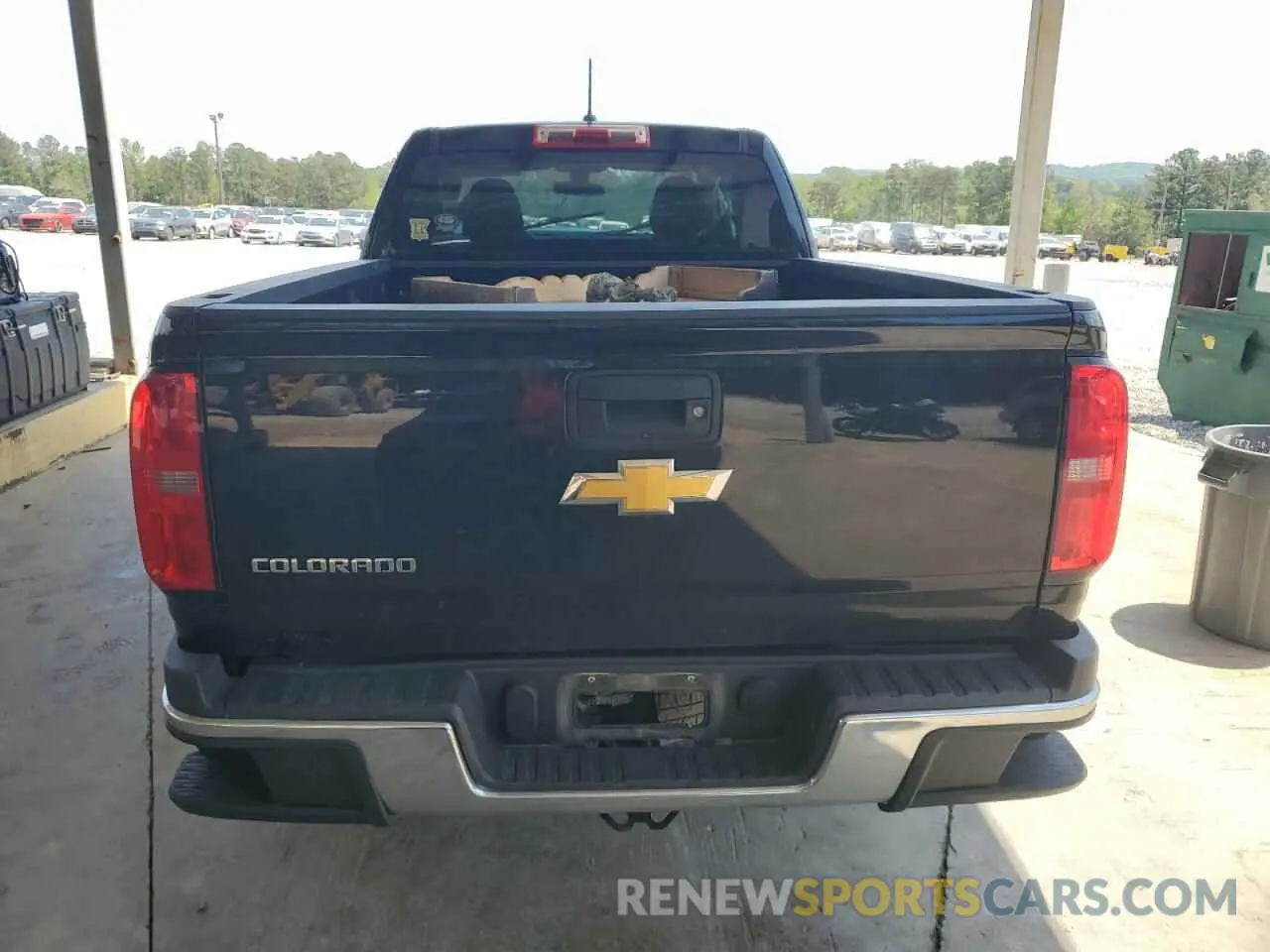 6 Photograph of a damaged car 1GCHSBEA9K1234063 CHEVROLET COLORADO 2019