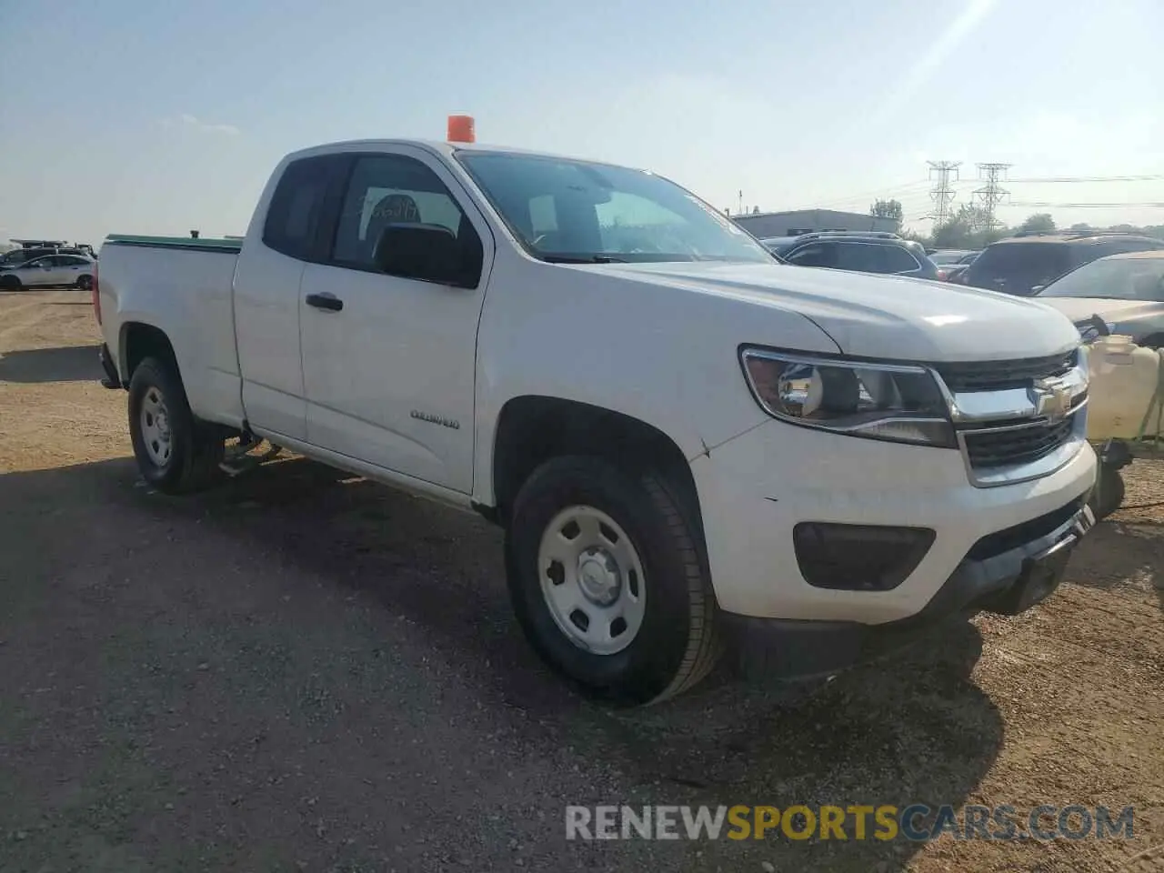 4 Photograph of a damaged car 1GCHSBEA9K1280878 CHEVROLET COLORADO 2019