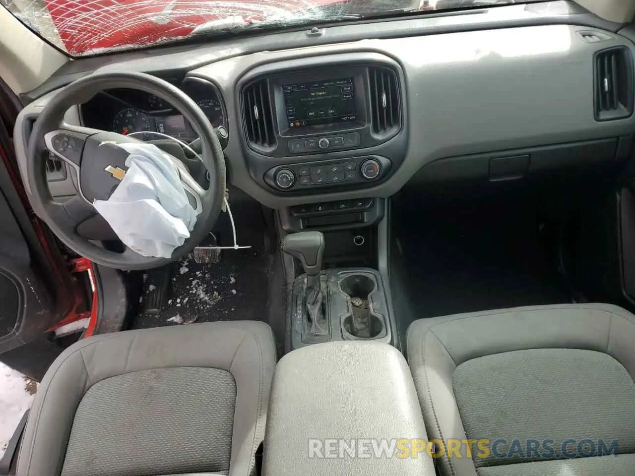 8 Photograph of a damaged car 1GCHSBEN0K1283476 CHEVROLET COLORADO 2019