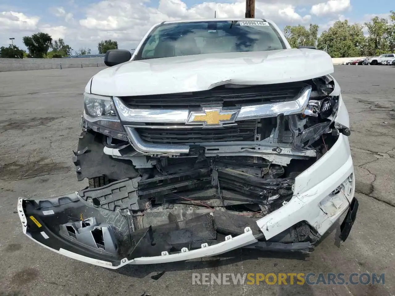 5 Photograph of a damaged car 1GCHSBEN2K1269370 CHEVROLET COLORADO 2019