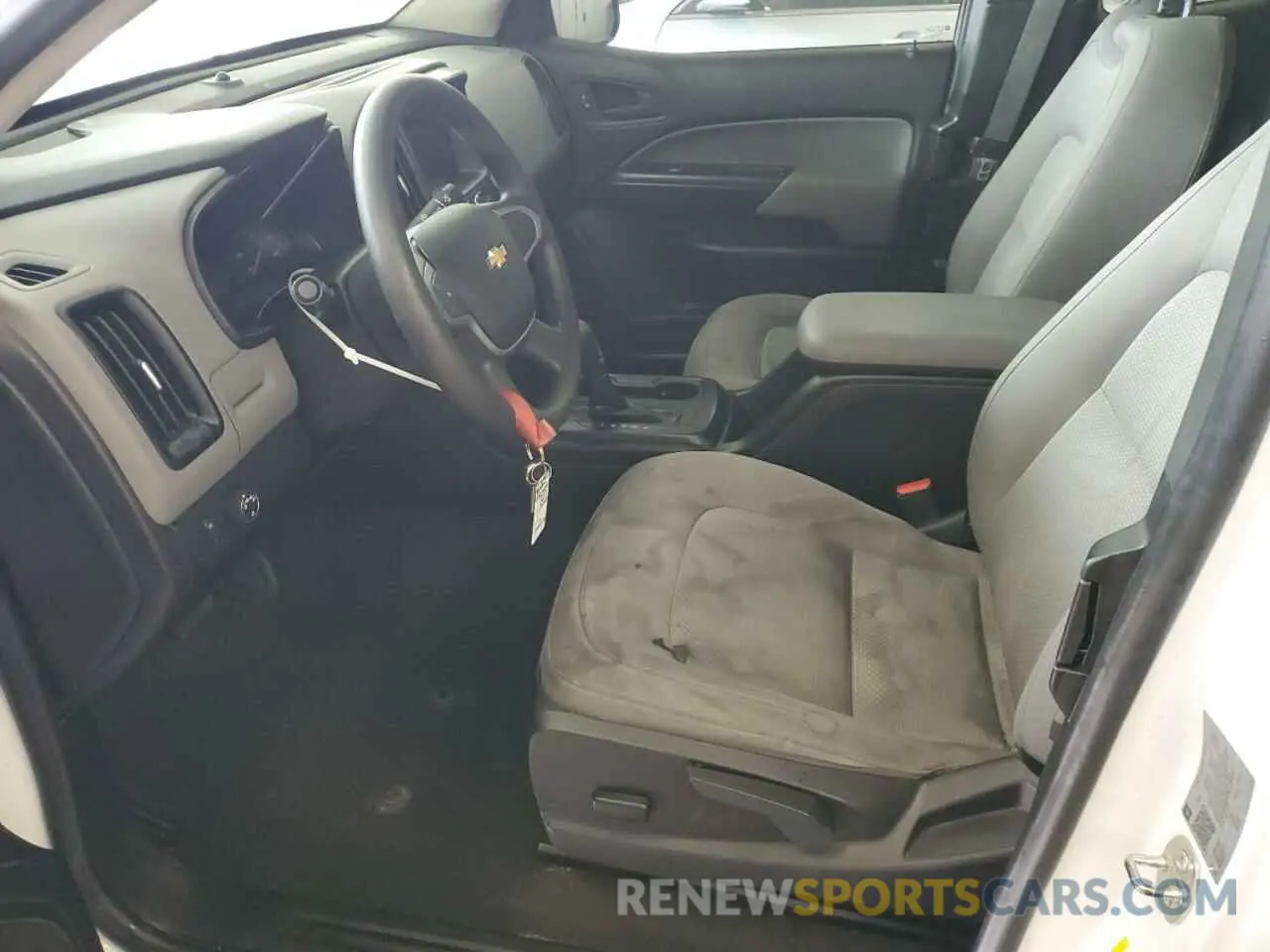 7 Photograph of a damaged car 1GCHSBEN5K1136649 CHEVROLET COLORADO 2019