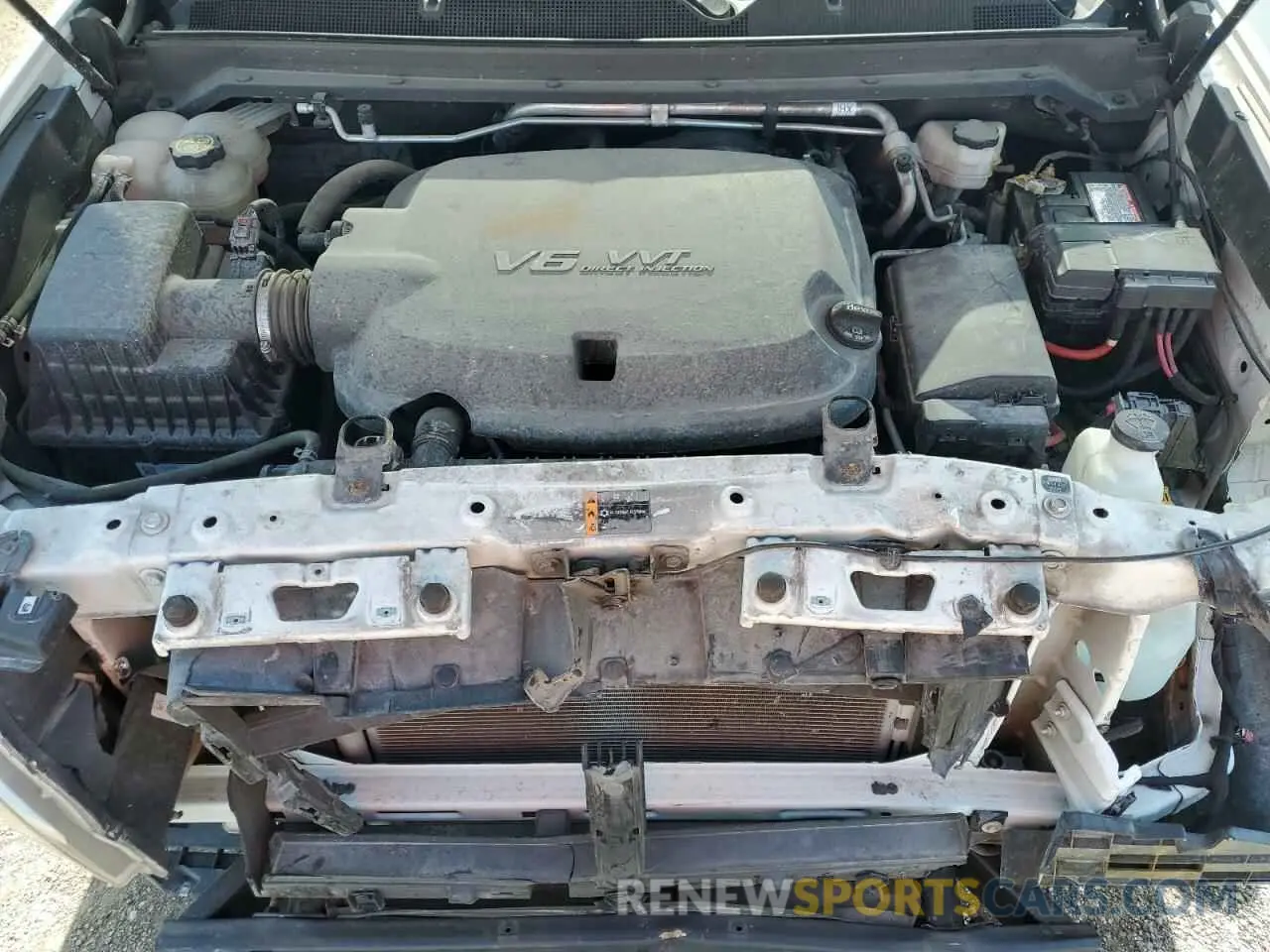 11 Photograph of a damaged car 1GCHSBEN9K1298994 CHEVROLET COLORADO 2019