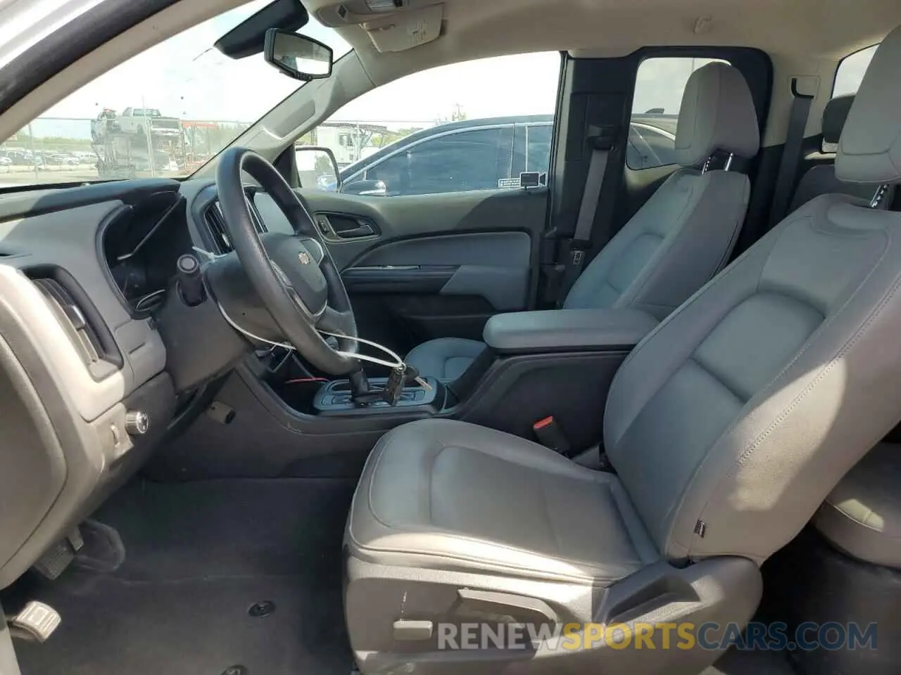 7 Photograph of a damaged car 1GCHSBEN9K1298994 CHEVROLET COLORADO 2019