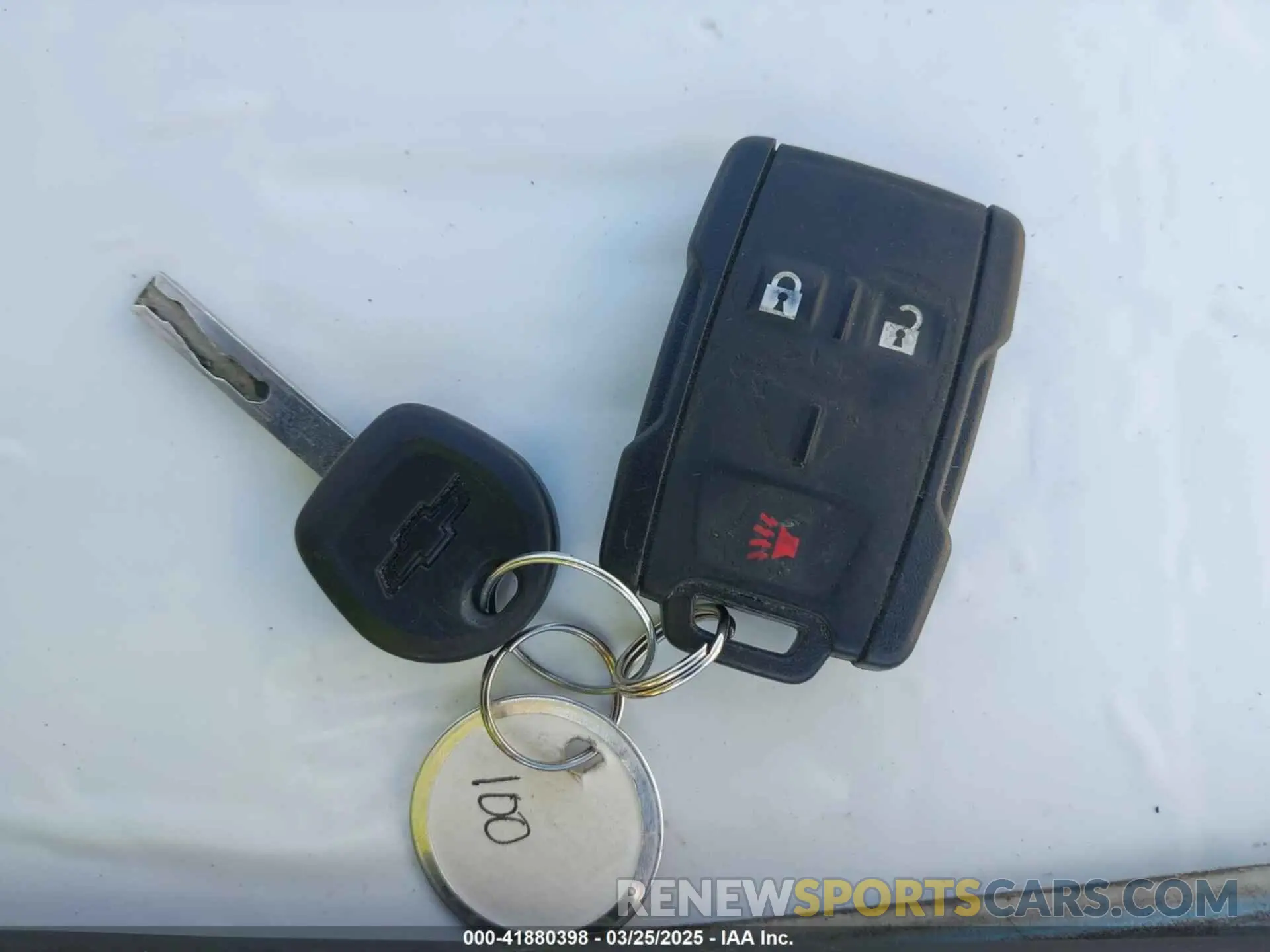 6 Photograph of a damaged car 1GCHSCEN1K1247978 CHEVROLET COLORADO 2019