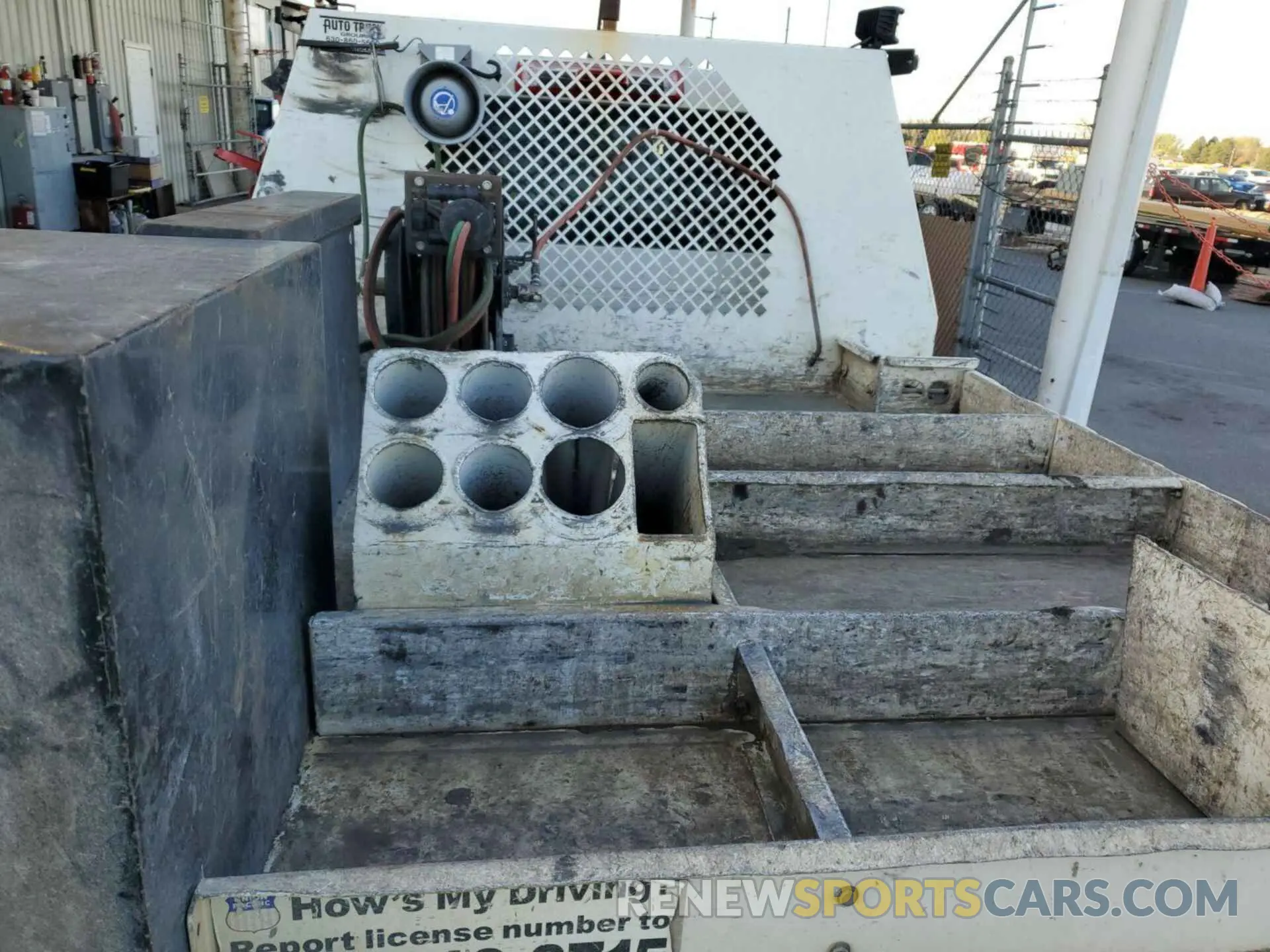 1 Photograph of a damaged car 1GCHTBEA3K1175332 CHEVROLET COLORADO 2019
