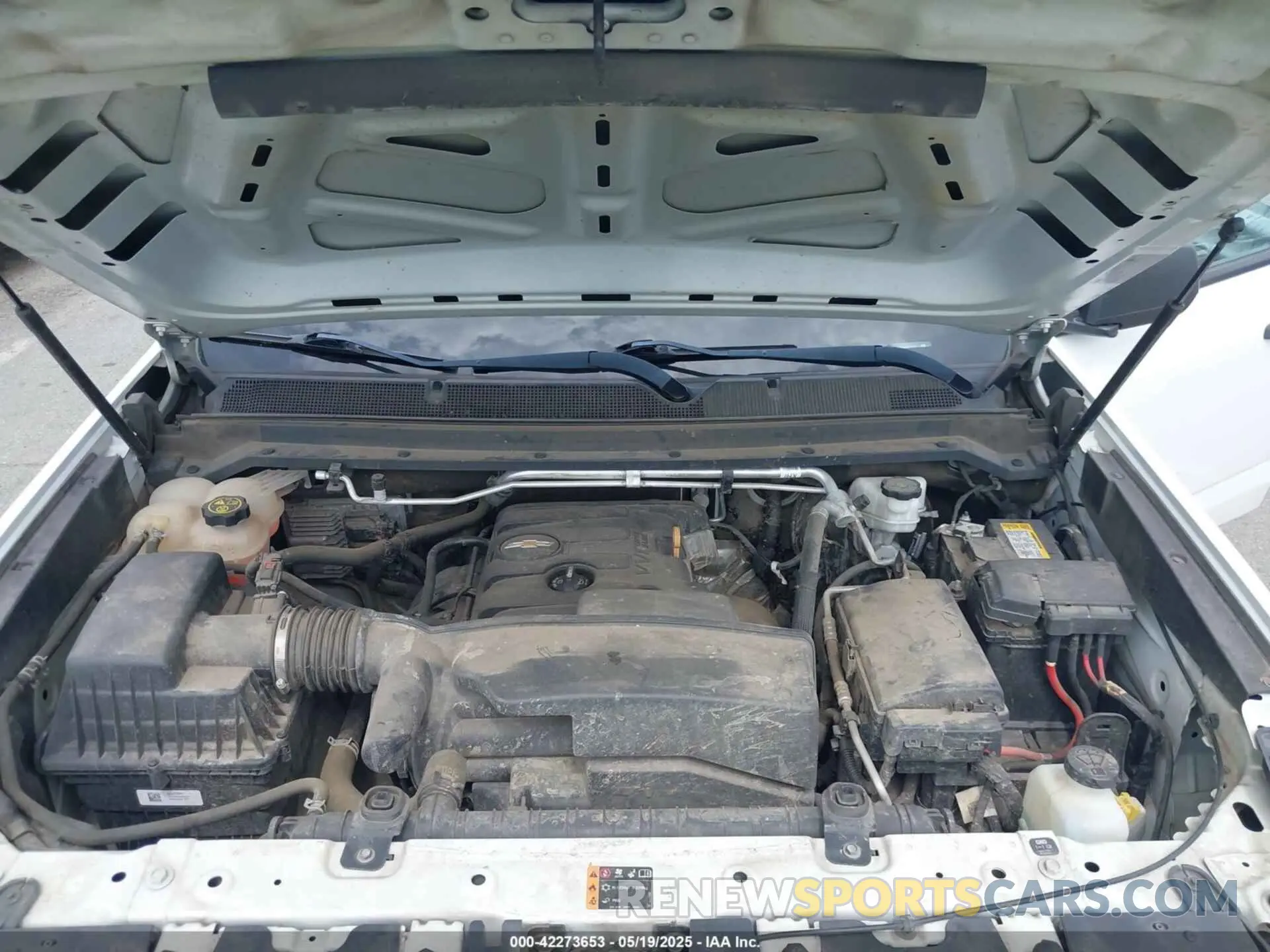 10 Photograph of a damaged car 1GCHTBEA5K1221307 CHEVROLET COLORADO 2019