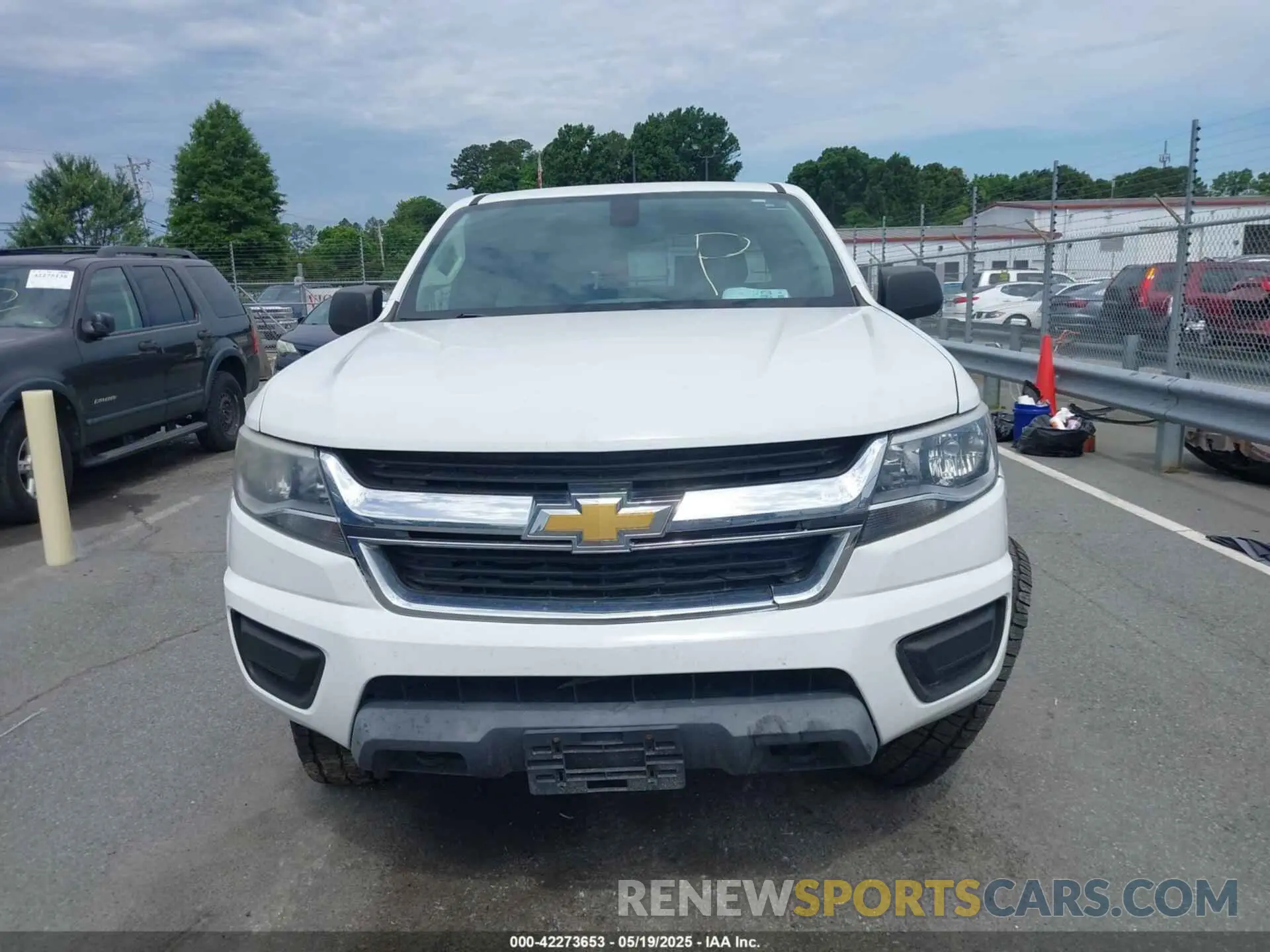 12 Photograph of a damaged car 1GCHTBEA5K1221307 CHEVROLET COLORADO 2019