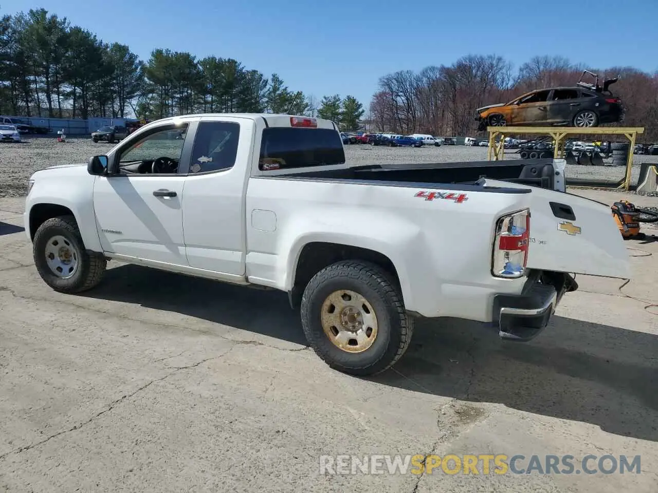 2 Photograph of a damaged car 1GCHTBEN0K1165182 CHEVROLET COLORADO 2019