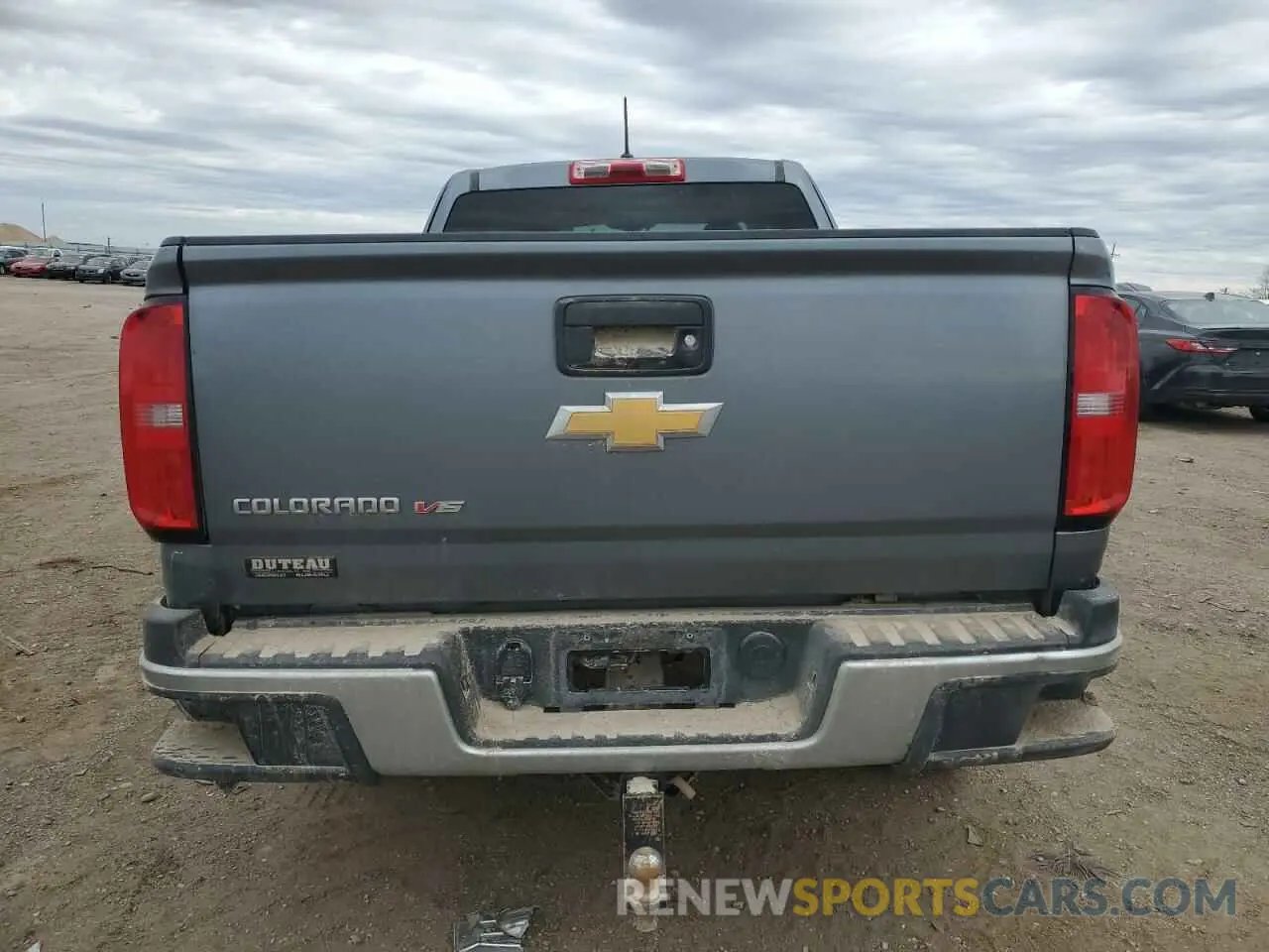 6 Photograph of a damaged car 1GCHTBEN1K1346646 CHEVROLET COLORADO 2019