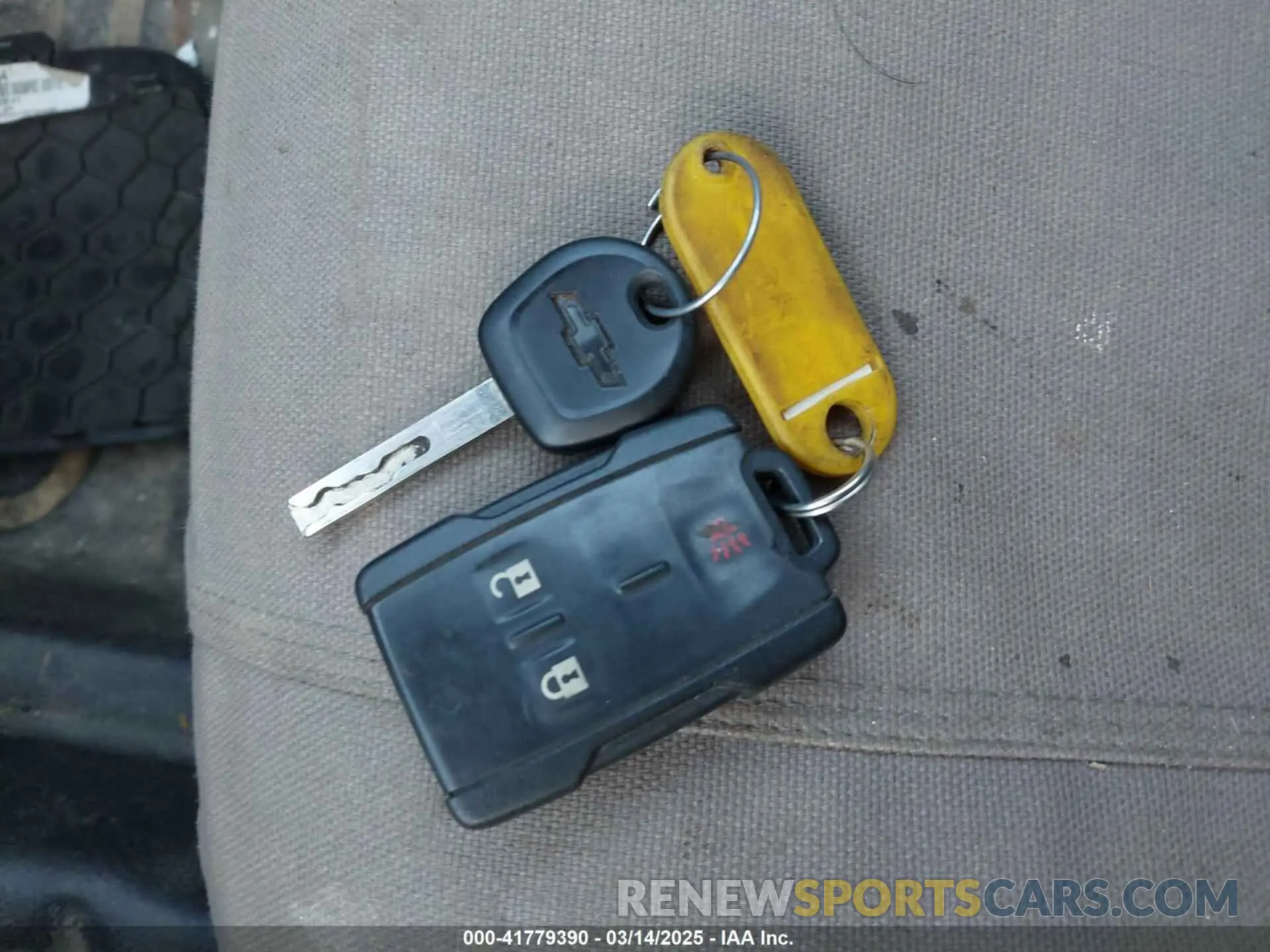 10 Photograph of a damaged car 1GCHTBEN2K1151283 CHEVROLET COLORADO 2019