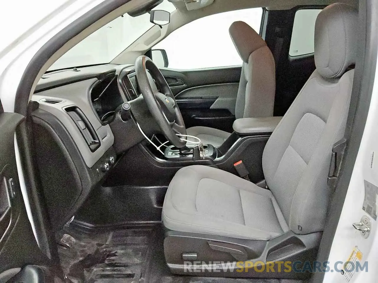 7 Photograph of a damaged car 1GCHTBEN2K1226743 CHEVROLET COLORADO 2019