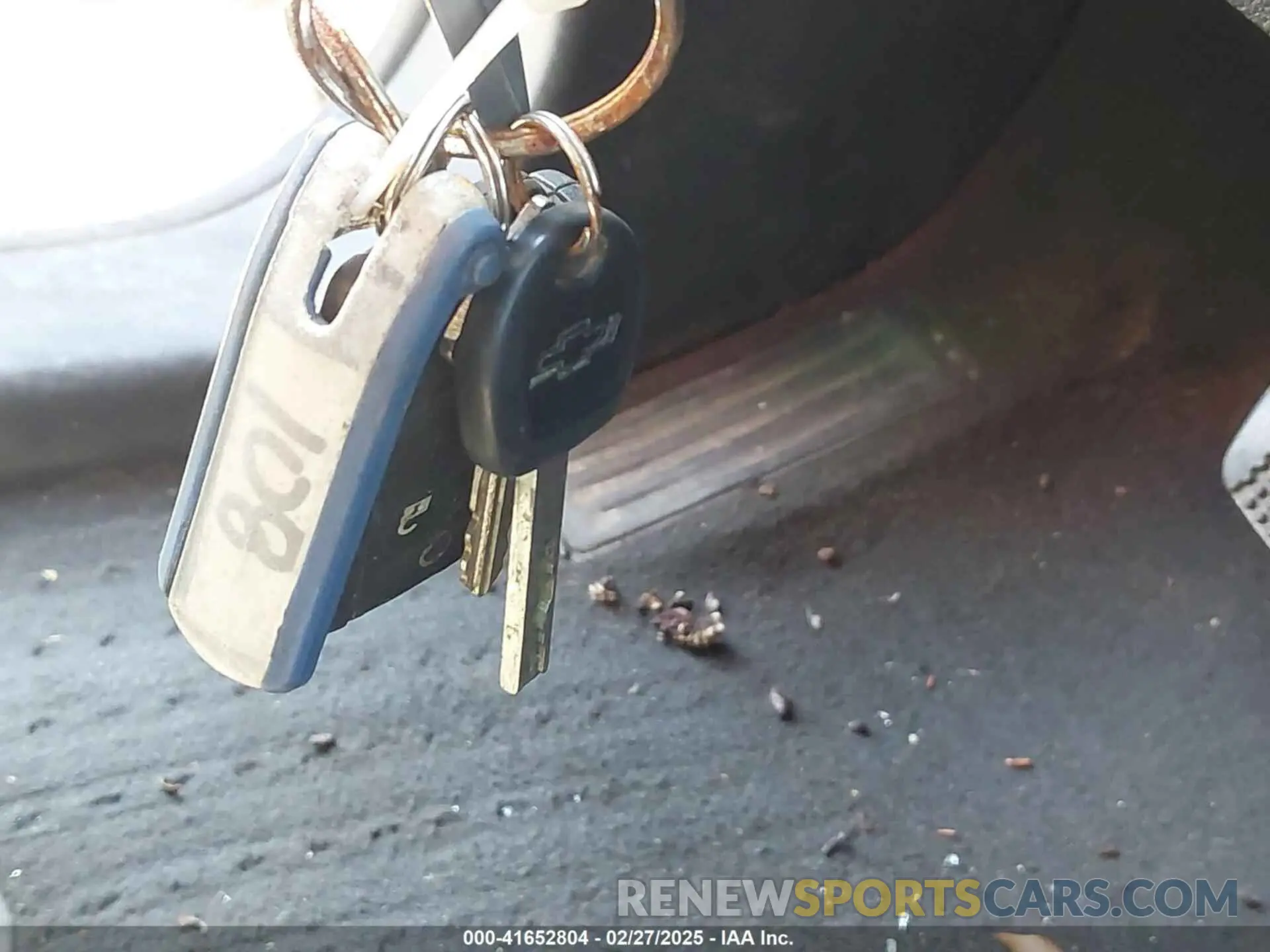 11 Photograph of a damaged car 1GCHTCEN4K1175283 CHEVROLET COLORADO 2019