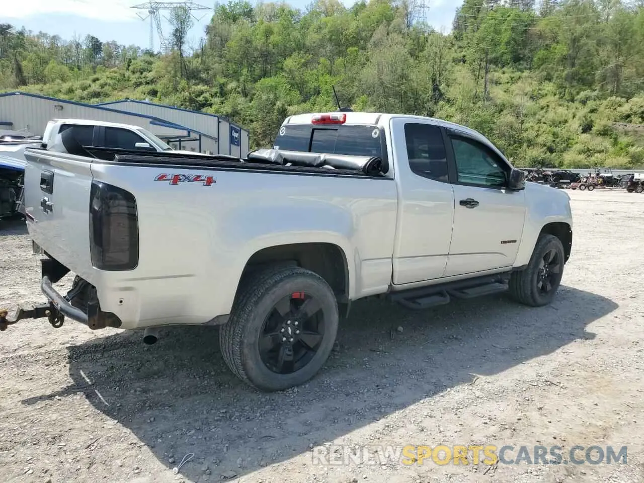 3 Photograph of a damaged car 1GCHTCEN4K1318510 CHEVROLET COLORADO 2019