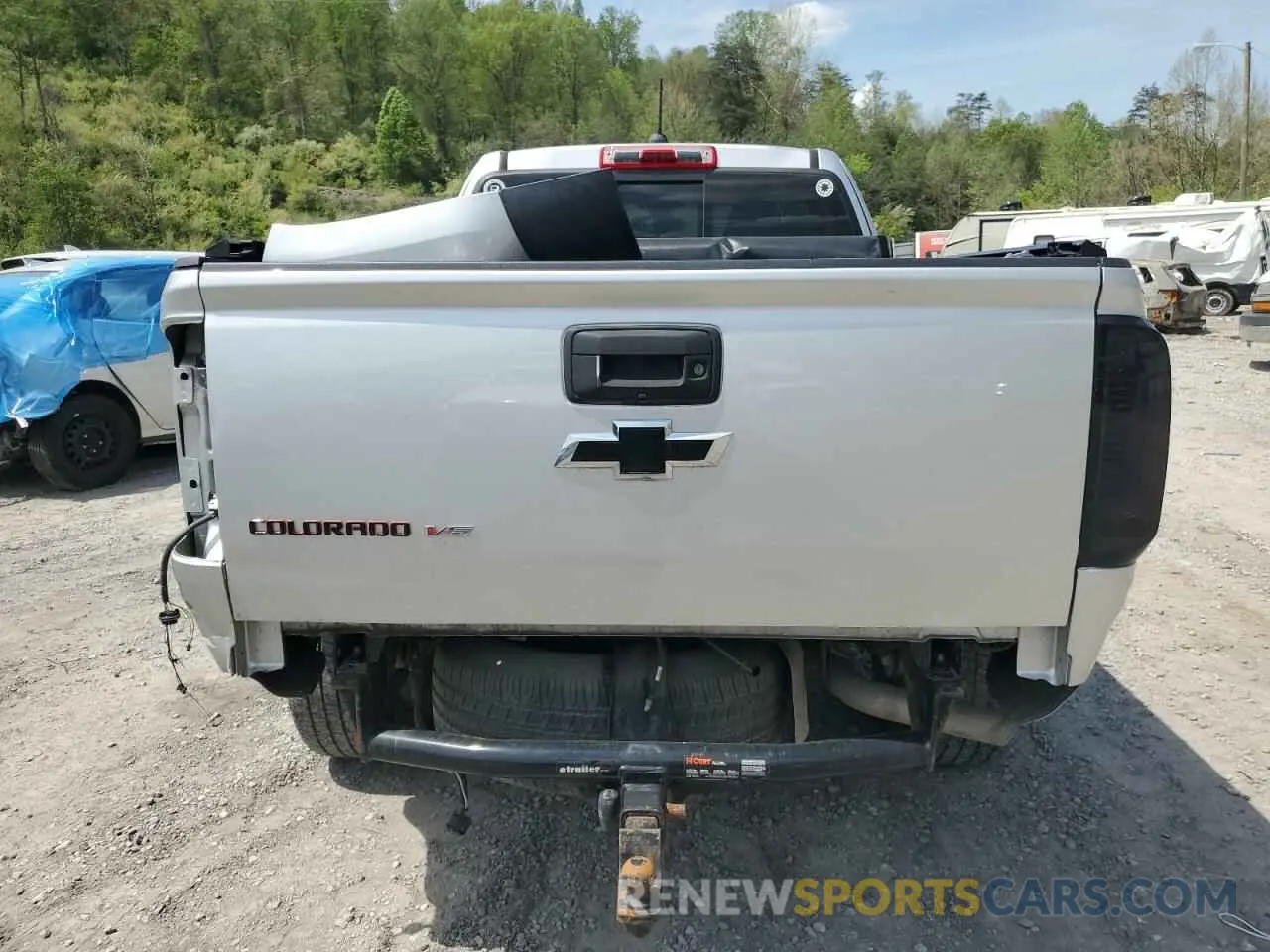 6 Photograph of a damaged car 1GCHTCEN4K1318510 CHEVROLET COLORADO 2019