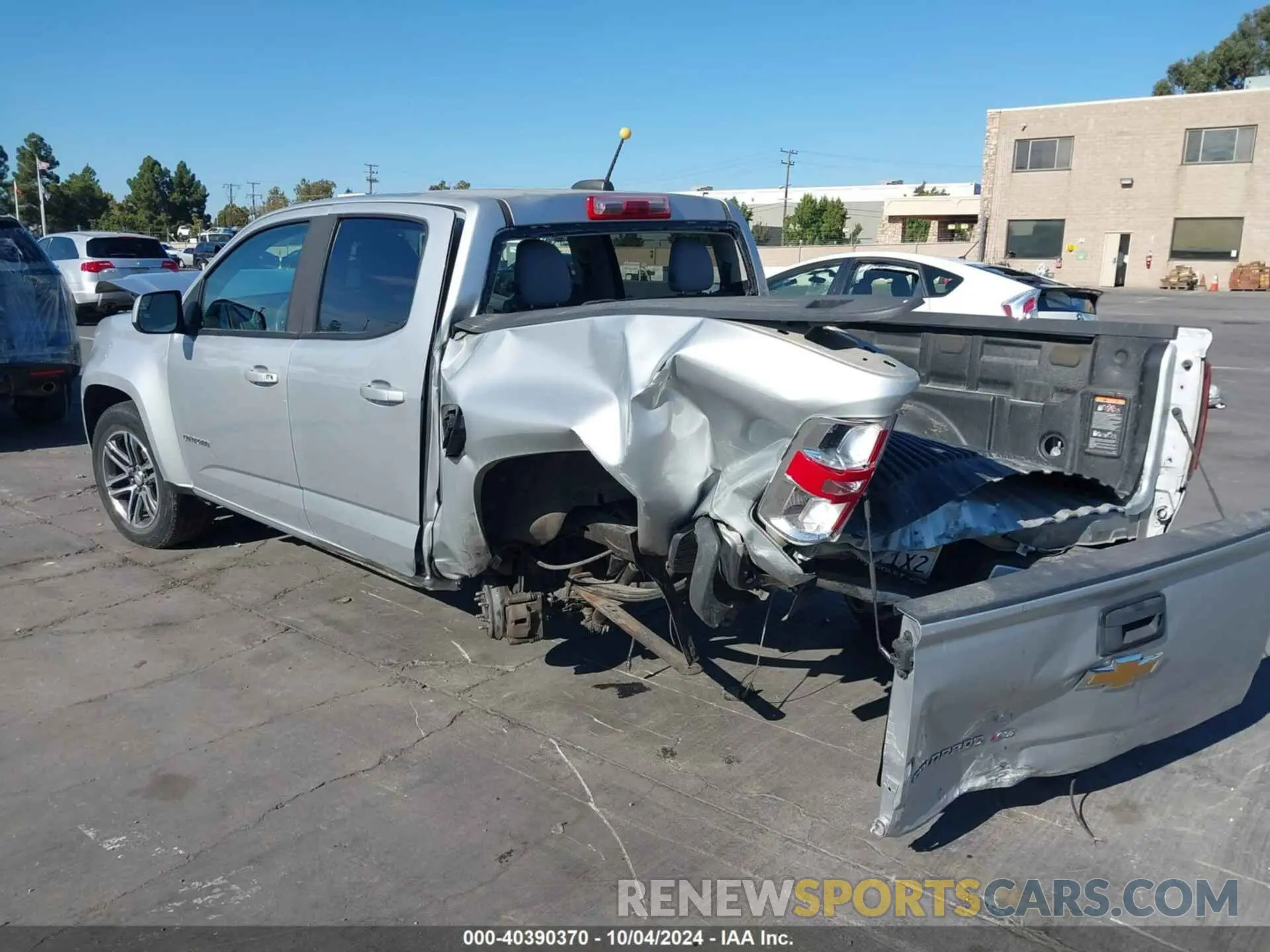 3 Photograph of a damaged car 1GCGSBEN0L1209889 CHEVROLET COLORADO 2020