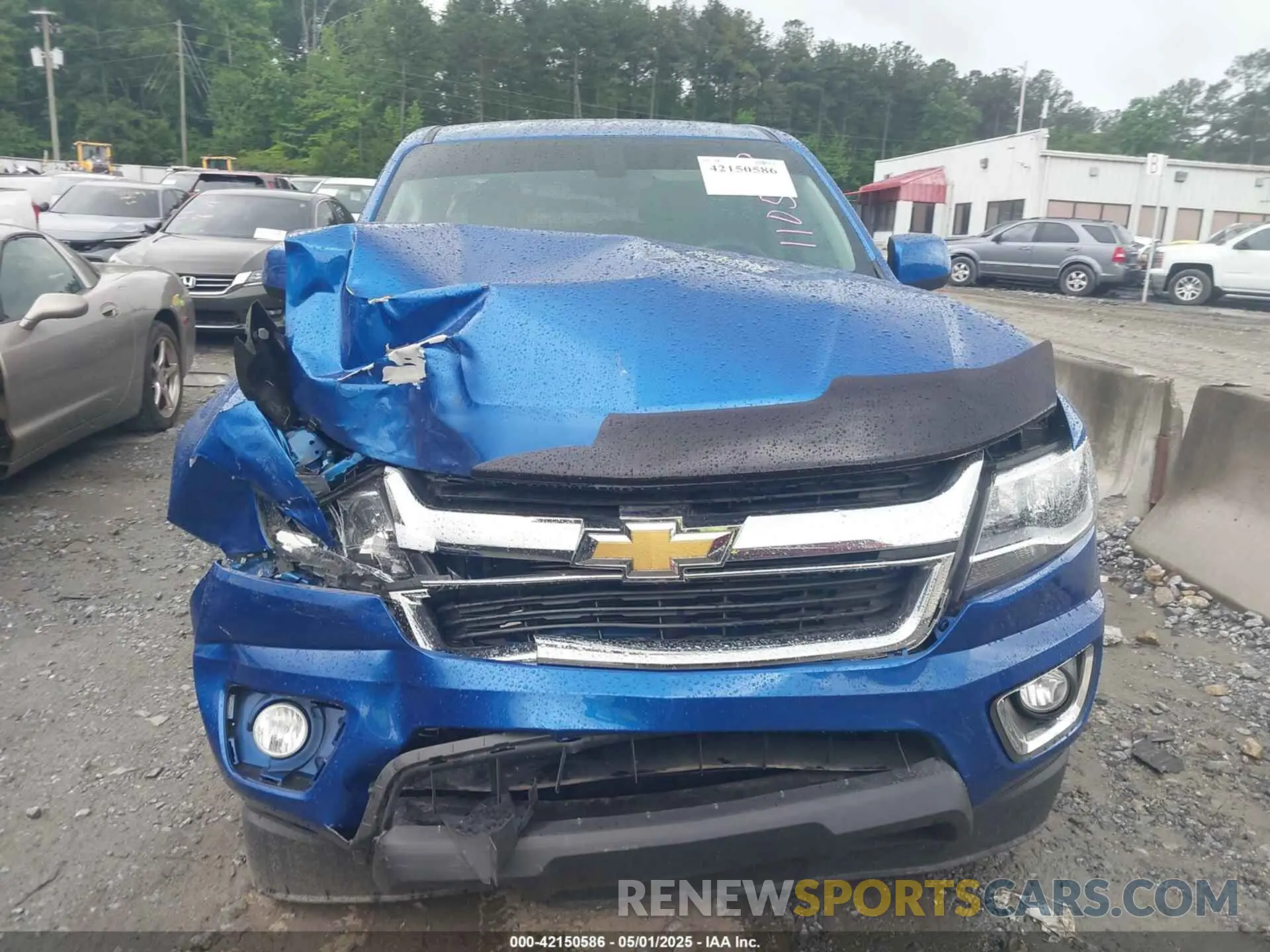 12 Photograph of a damaged car 1GCGSBEN7L1110518 CHEVROLET COLORADO 2020