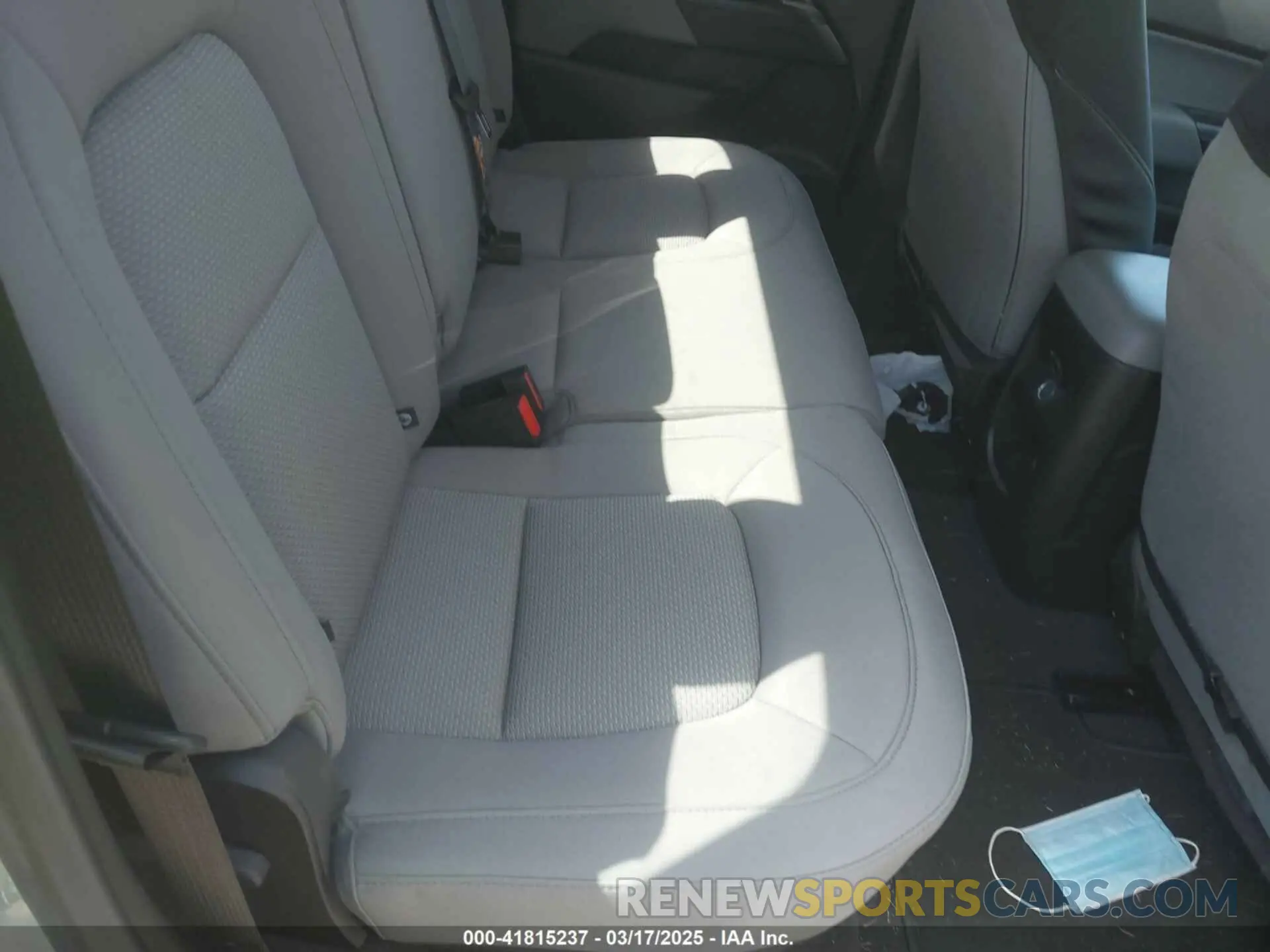 8 Photograph of a damaged car 1GCGSBEN7L1122460 CHEVROLET COLORADO 2020