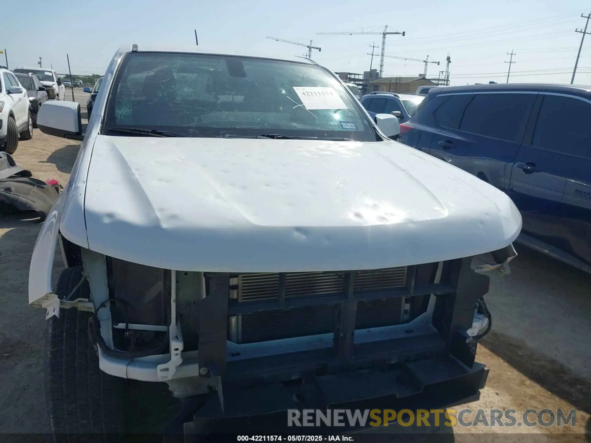 6 Photograph of a damaged car 1GCGSBENXL1219328 CHEVROLET COLORADO 2020