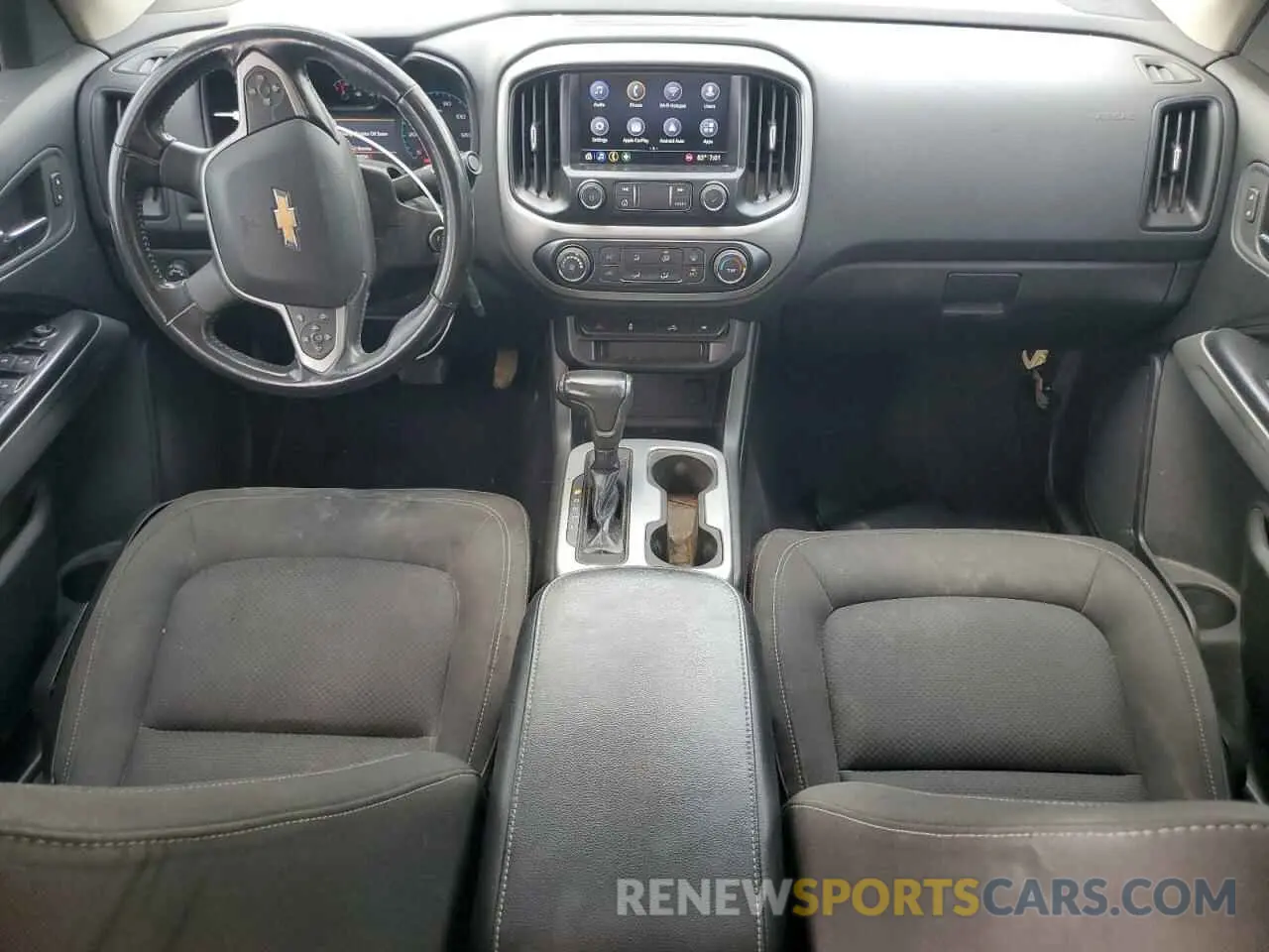 8 Photograph of a damaged car 1GCGSCEN0L1190072 CHEVROLET COLORADO 2020
