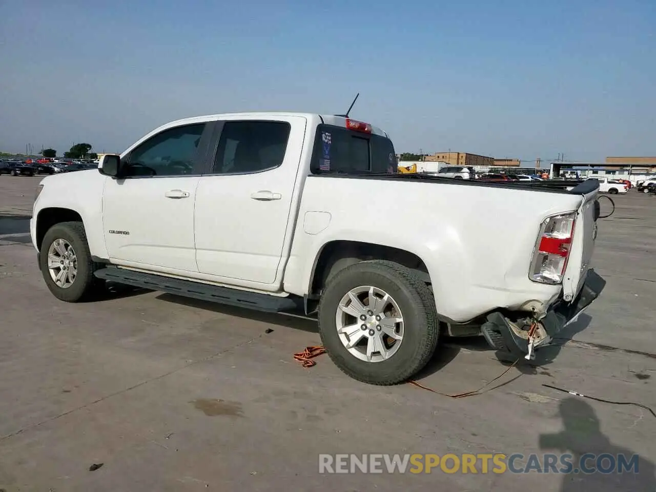 2 Photograph of a damaged car 1GCGSCEN0L1242686 CHEVROLET COLORADO 2020