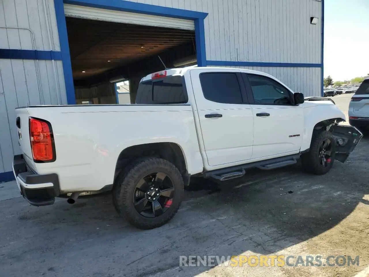 3 Photograph of a damaged car 1GCGSCEN1L1128566 CHEVROLET COLORADO 2020