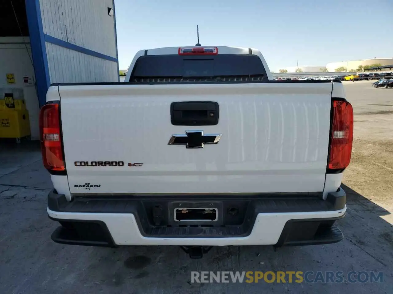 6 Photograph of a damaged car 1GCGSCEN1L1128566 CHEVROLET COLORADO 2020