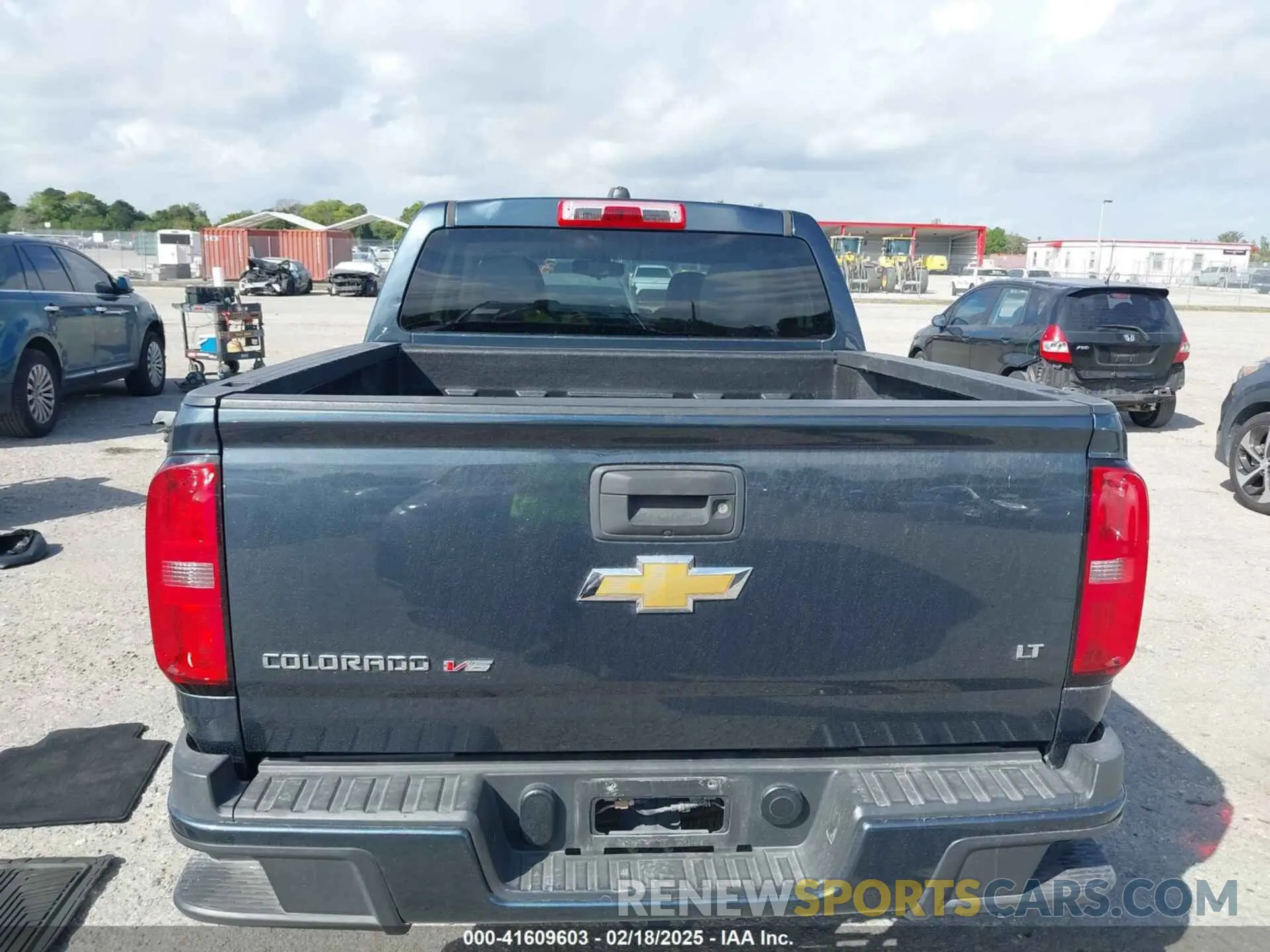 16 Photograph of a damaged car 1GCGSCEN1L1159414 CHEVROLET COLORADO 2020