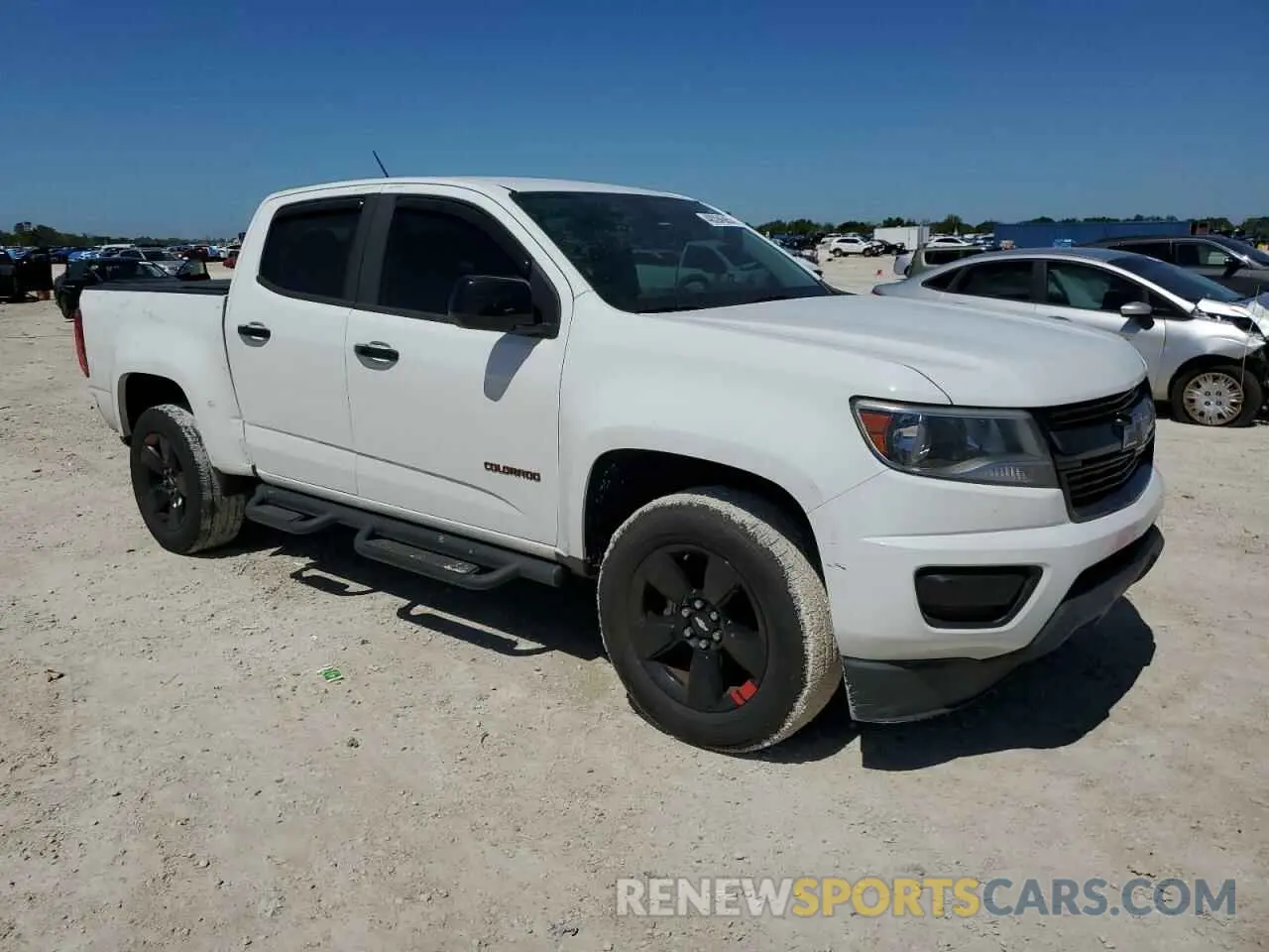 4 Photograph of a damaged car 1GCGSCEN5L1246572 CHEVROLET COLORADO 2020