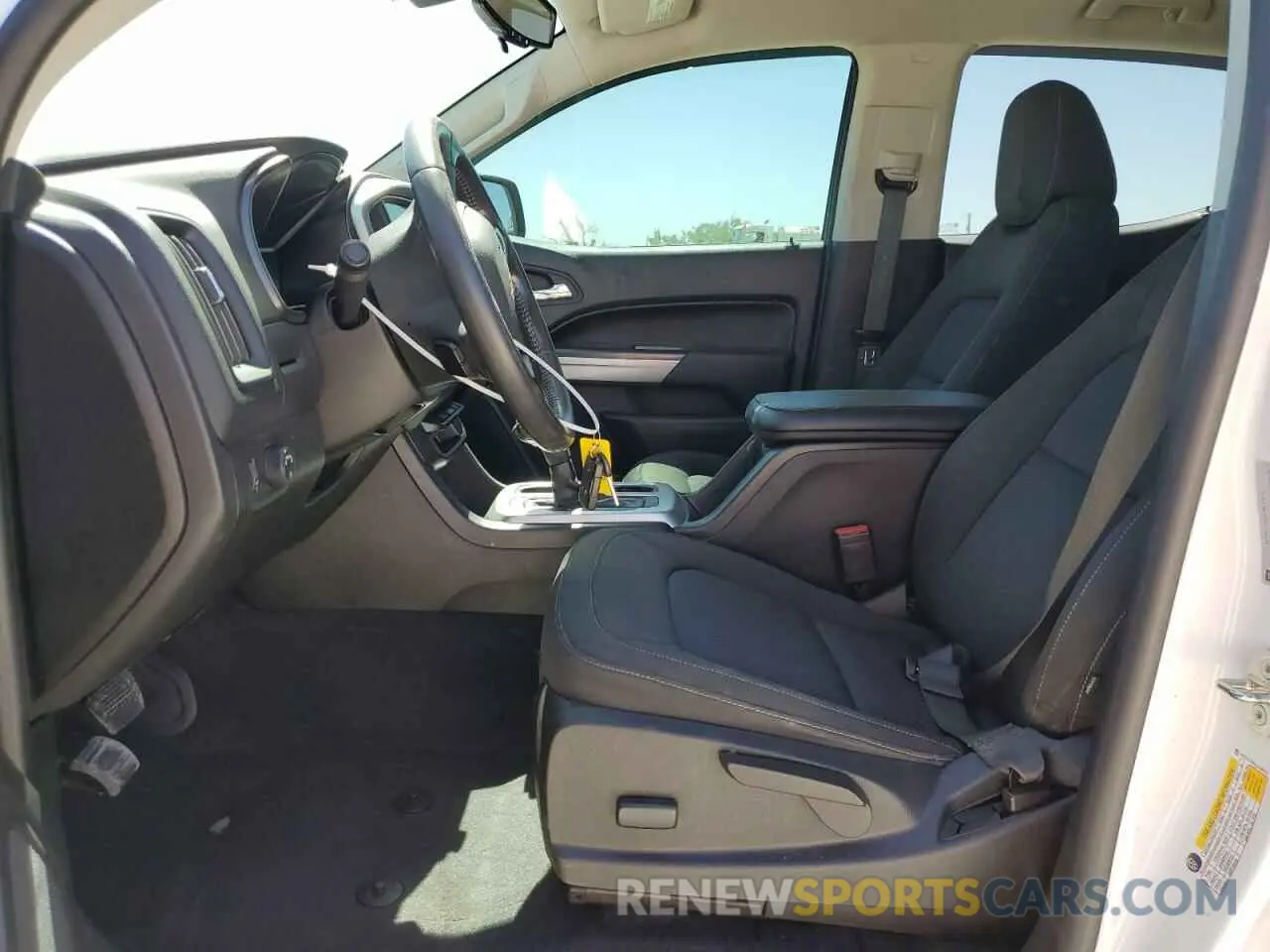 7 Photograph of a damaged car 1GCGSCEN5L1246572 CHEVROLET COLORADO 2020